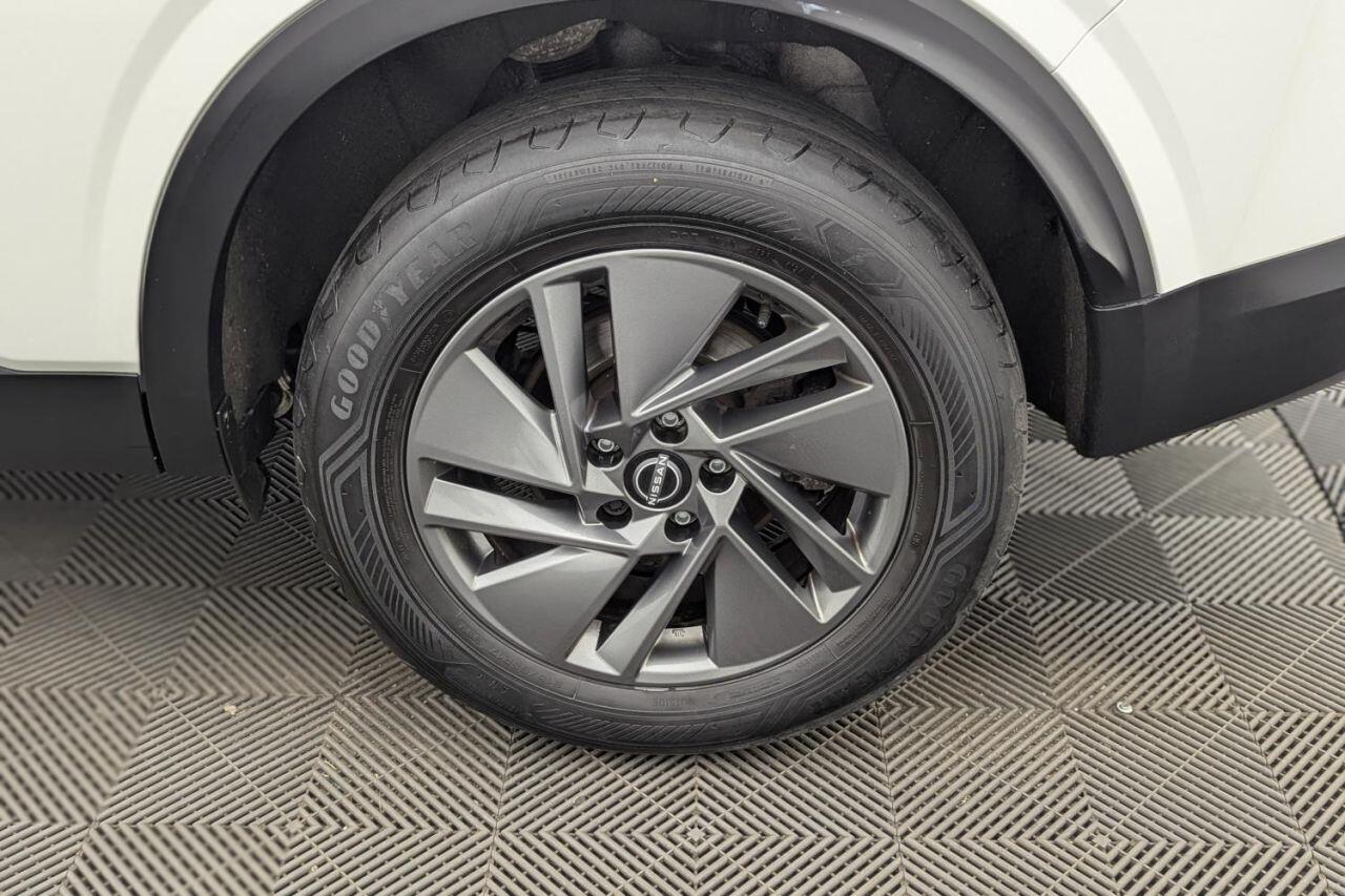 Nissan Qashqai view 50