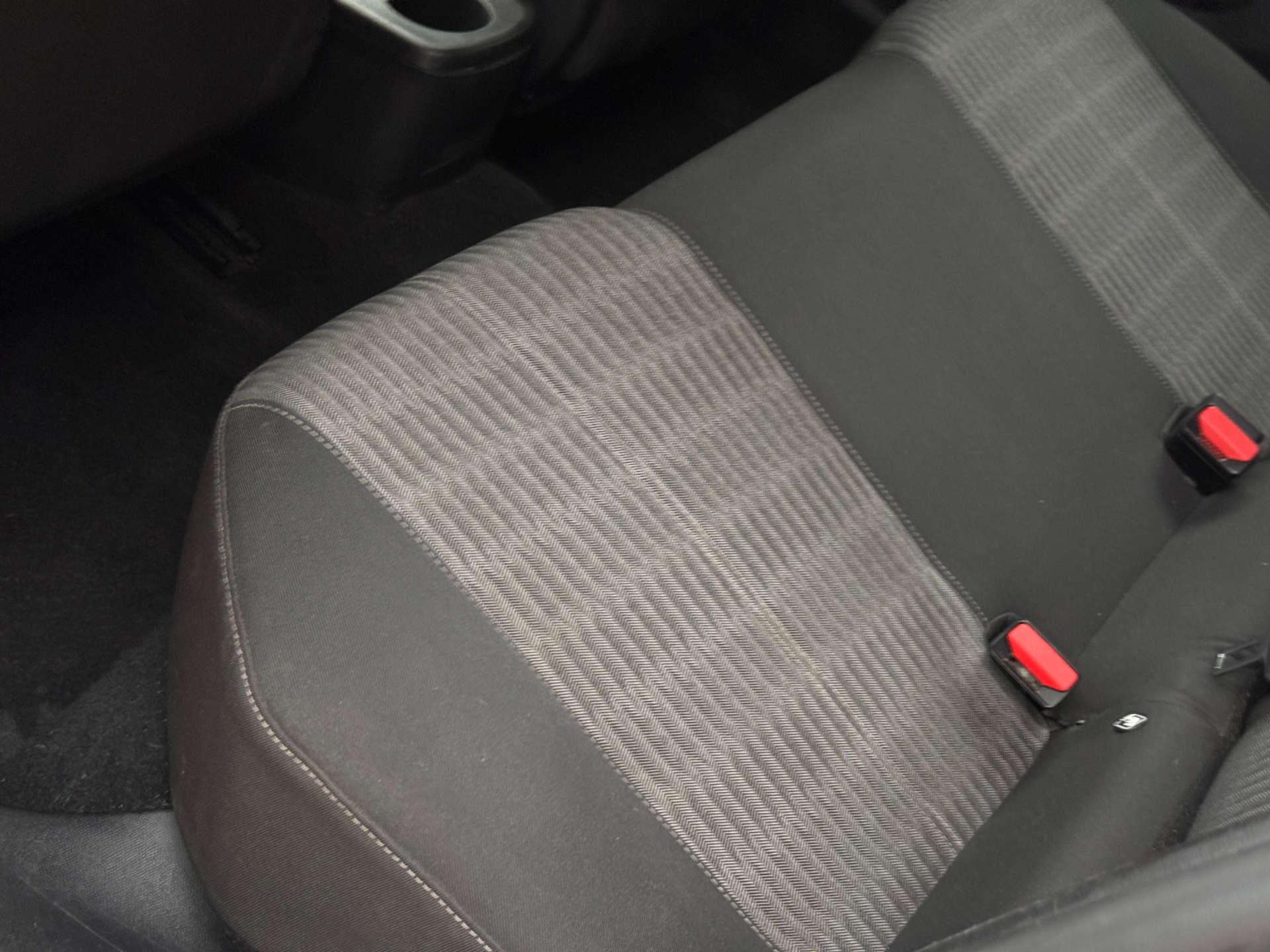 Vauxhall Corsa view 32