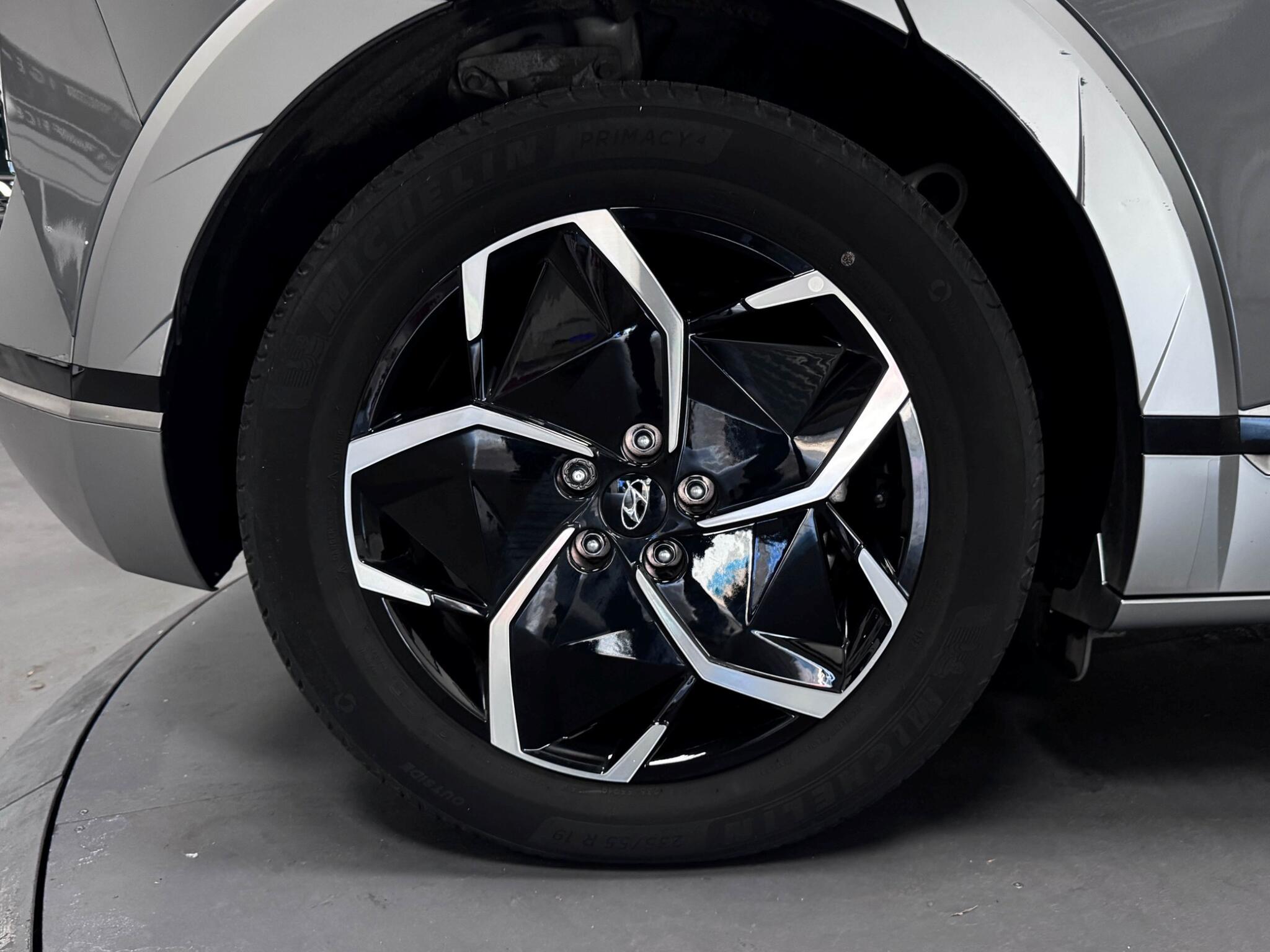 Hyundai Ioniq 5 view 92