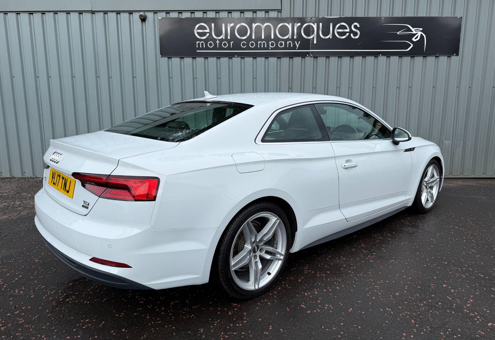 Audi A5 view 3
