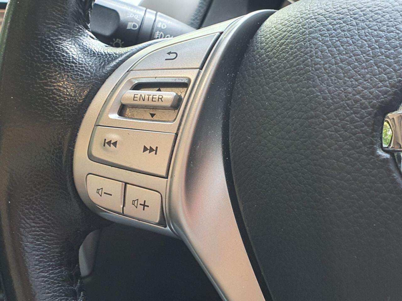 Nissan Navara view 37
