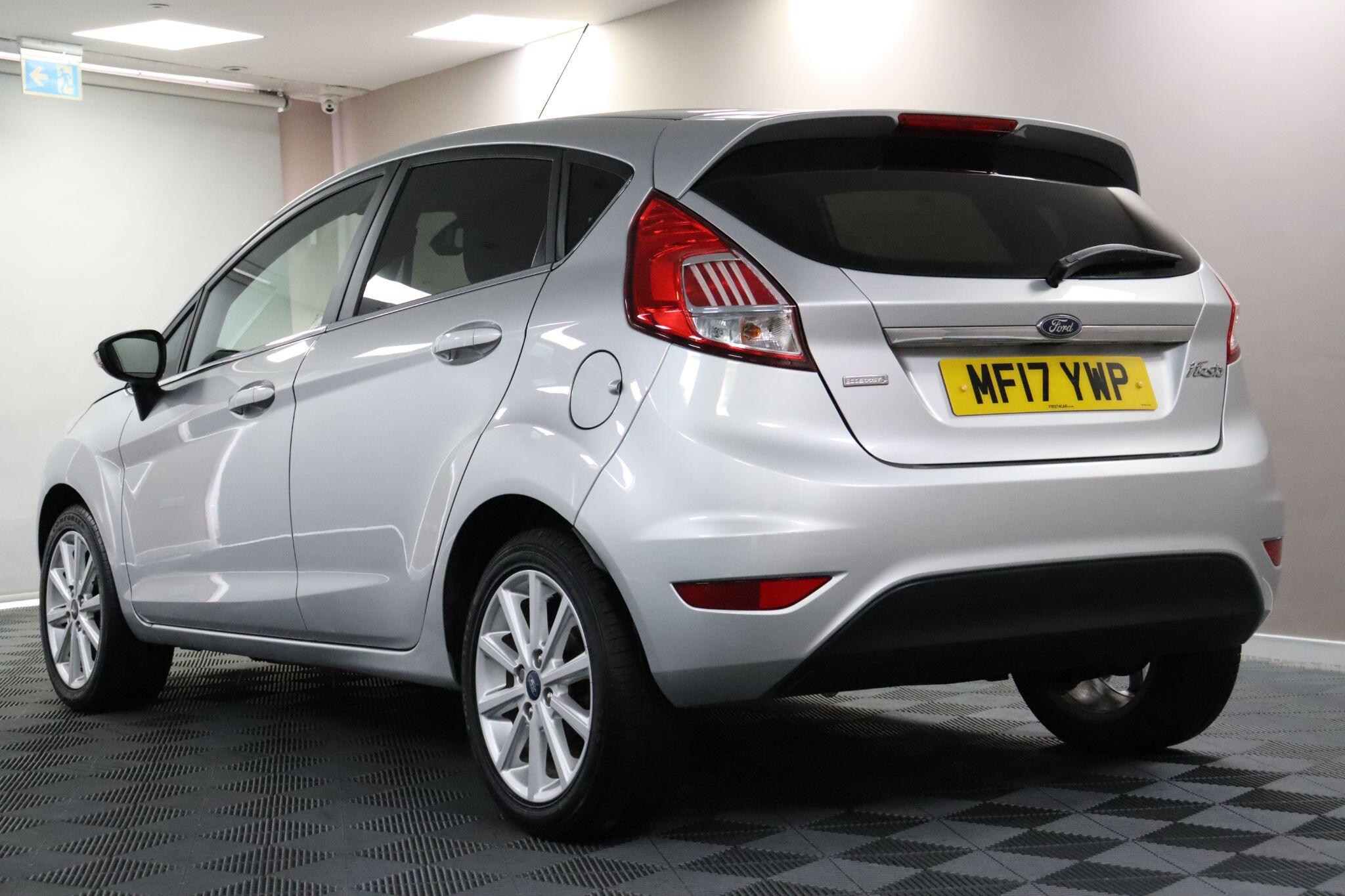 Ford Fiesta view 22