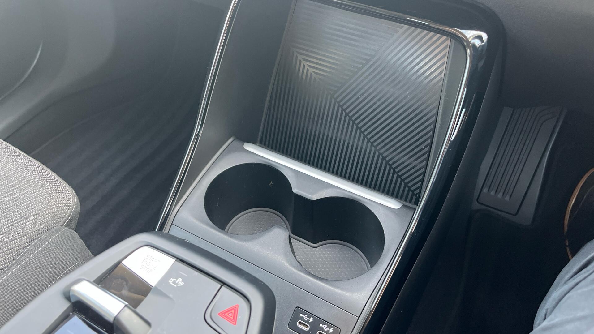 BMW X1 view 37