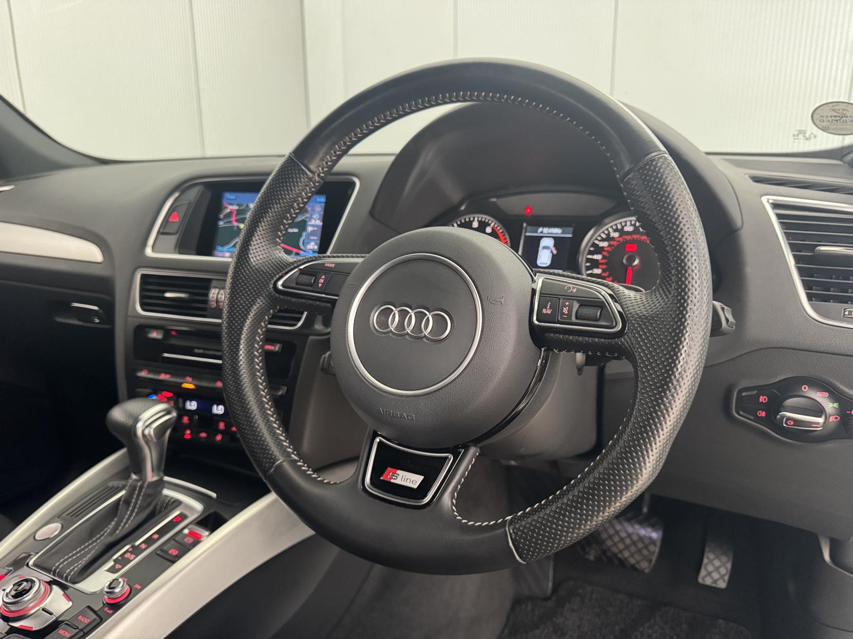 Audi Q5 view 35