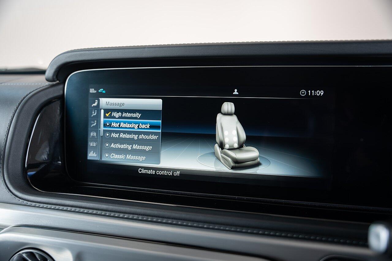 Mercedes-Benz G-Class view 46