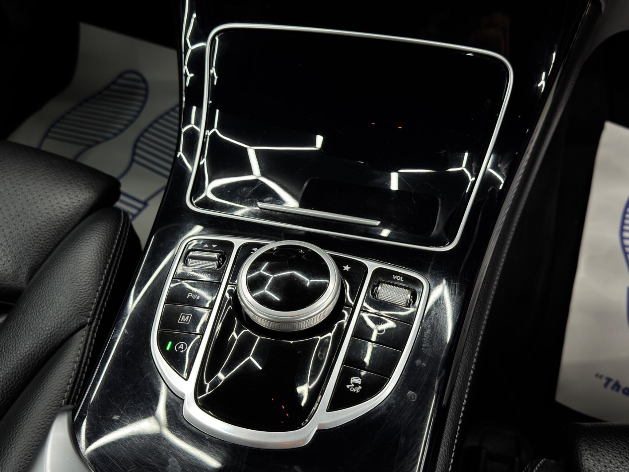 Mercedes-Benz GLC view 25