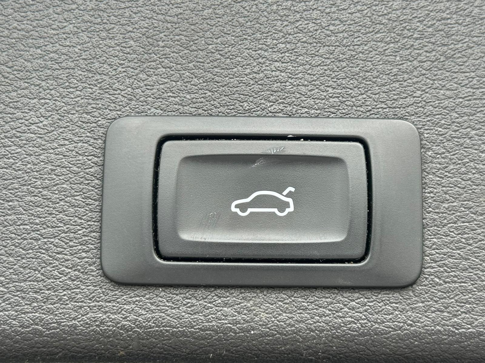 Audi A4 view 30