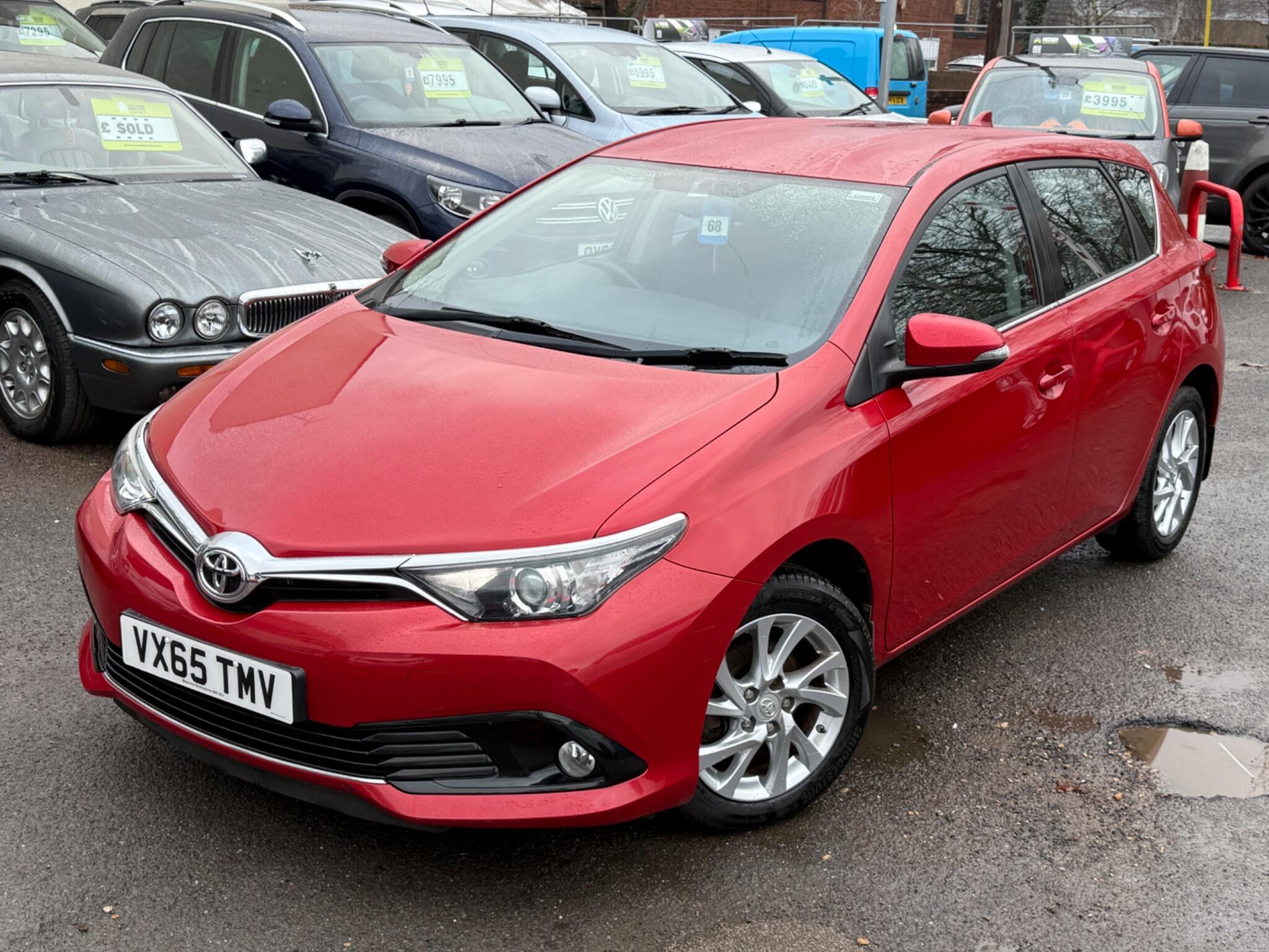 Toyota Auris - Image 10