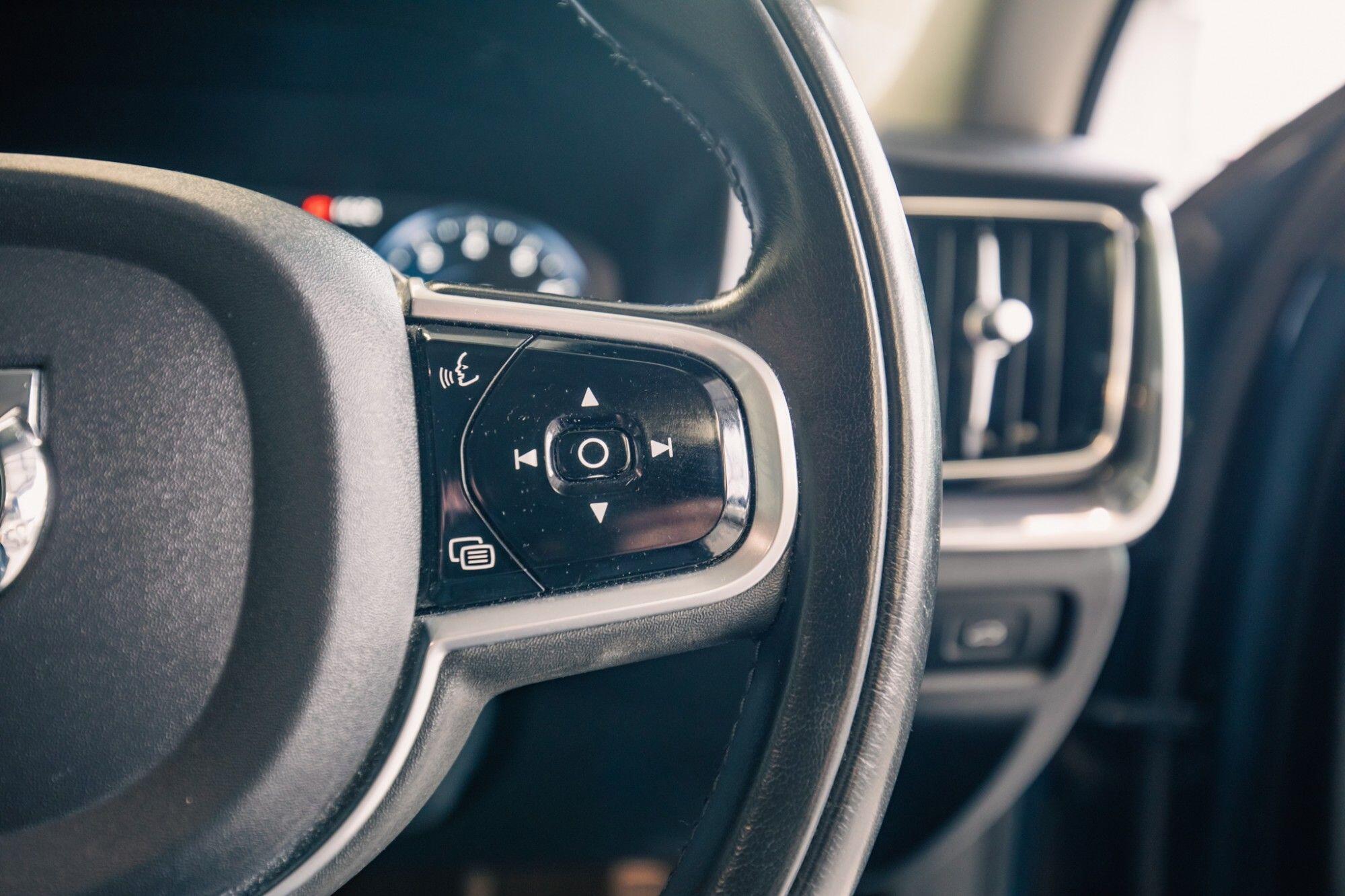 Volvo V60 view 13