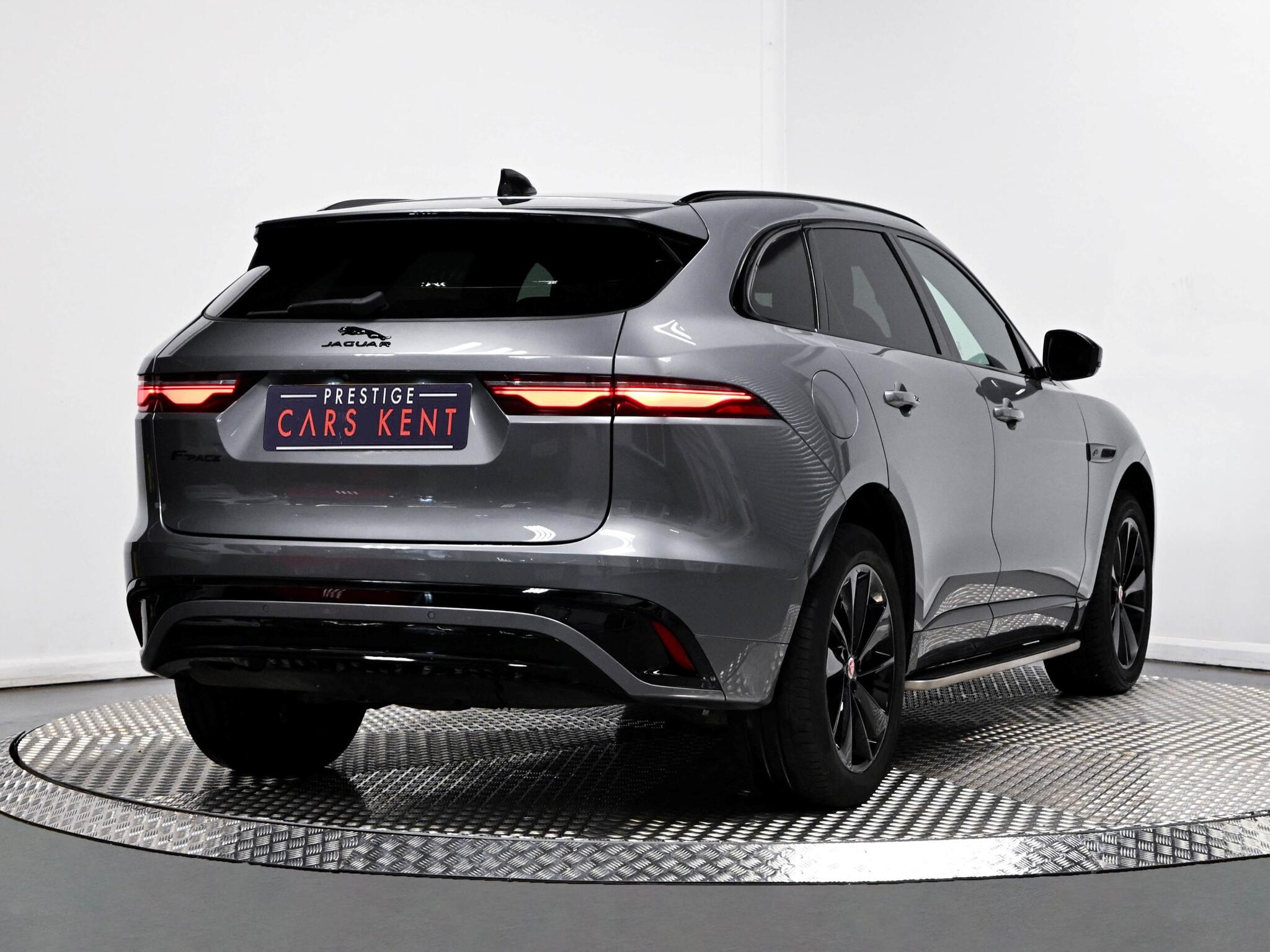 Jaguar F-Pace view 33