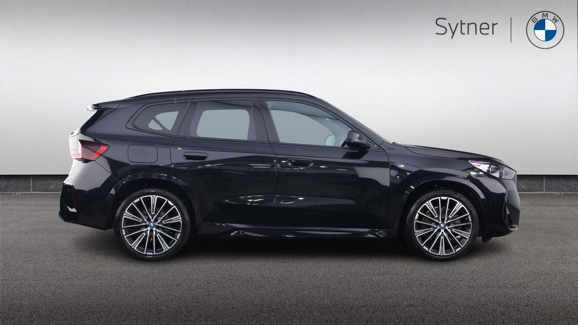 BMW X1 view 3