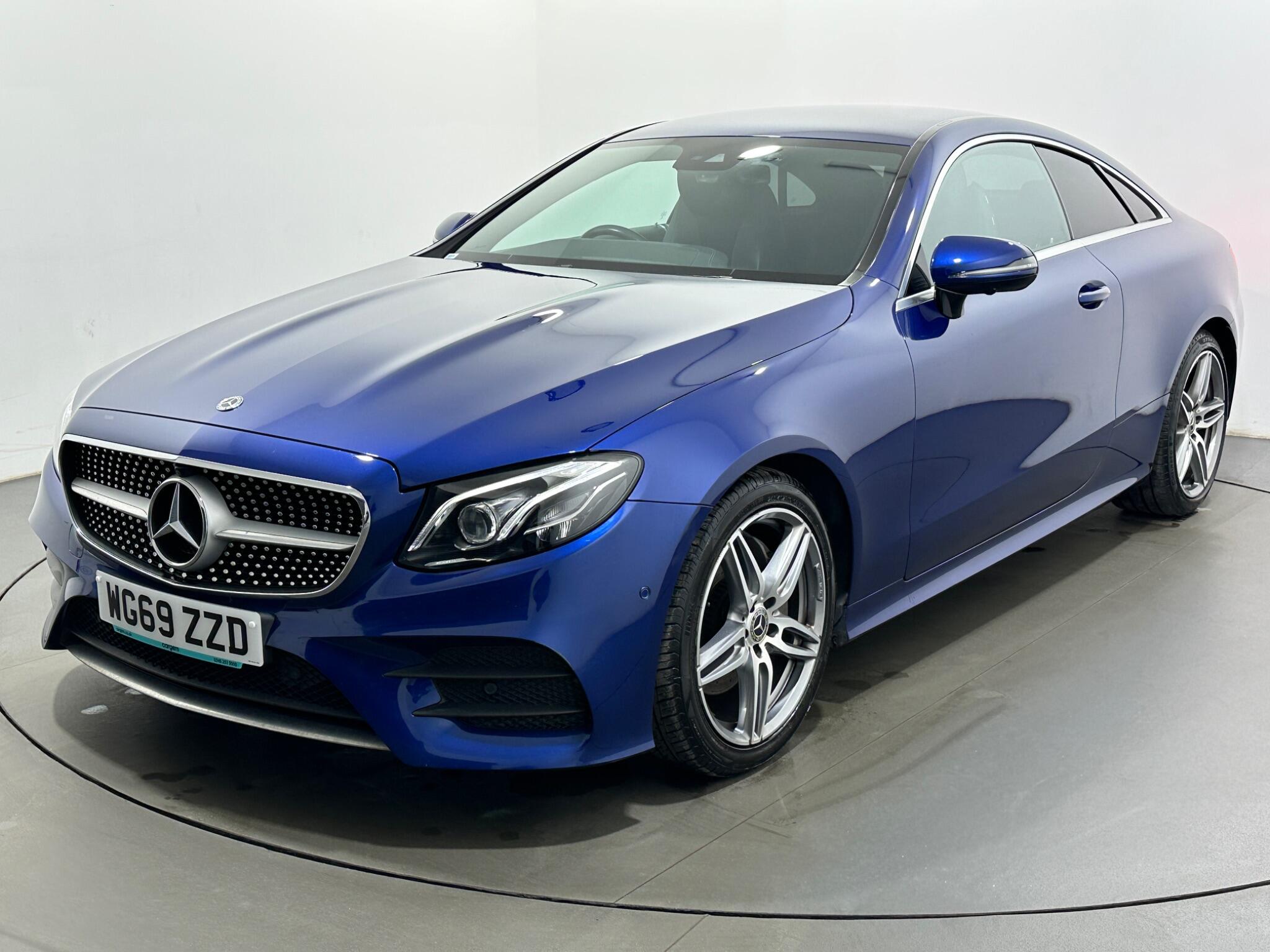 Mercedes-Benz E-Class view 50