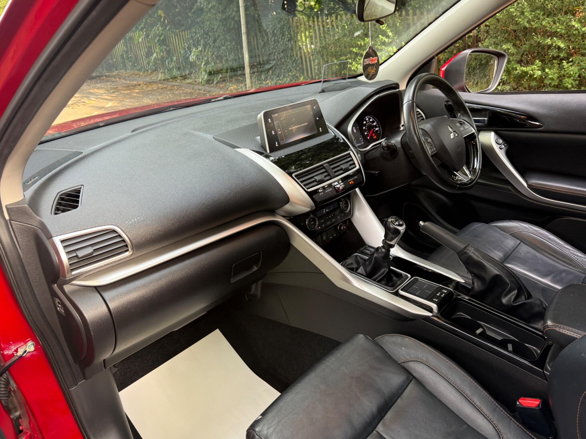 Mitsubishi Eclipse Cross - Image 33