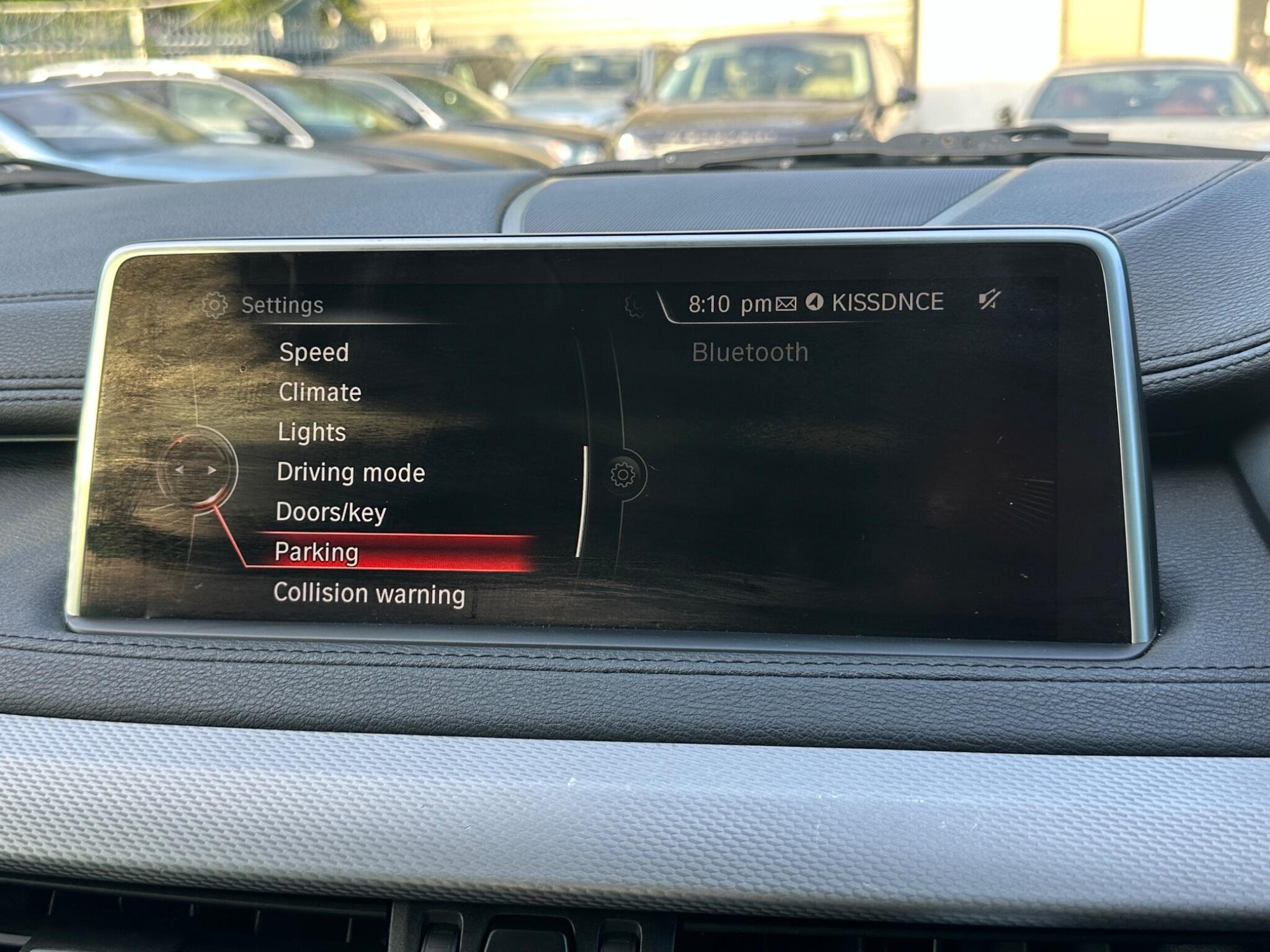 BMW X6 view 45