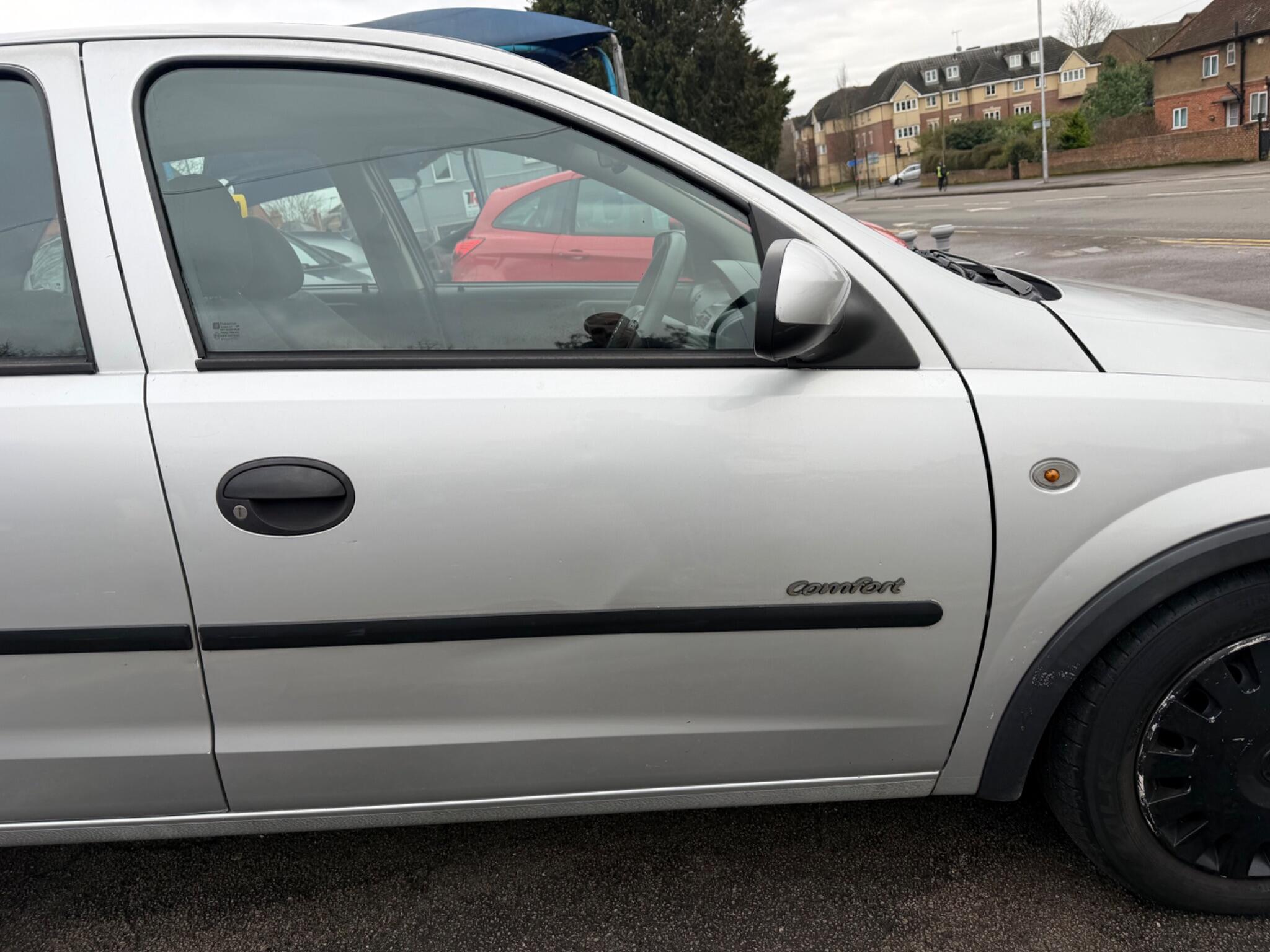 2002 Vauxhall Corsa image 12