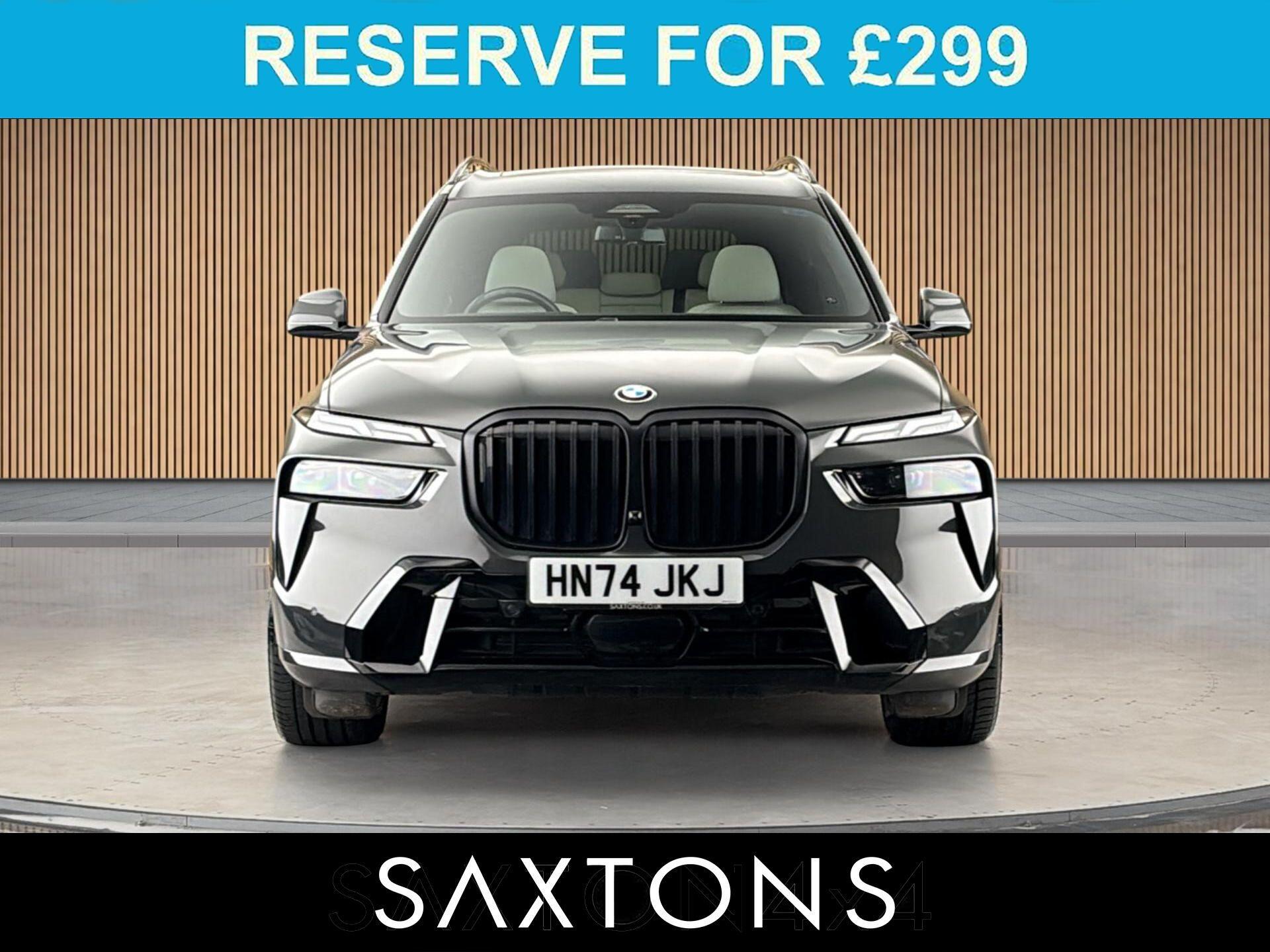 BMW X7 view 3