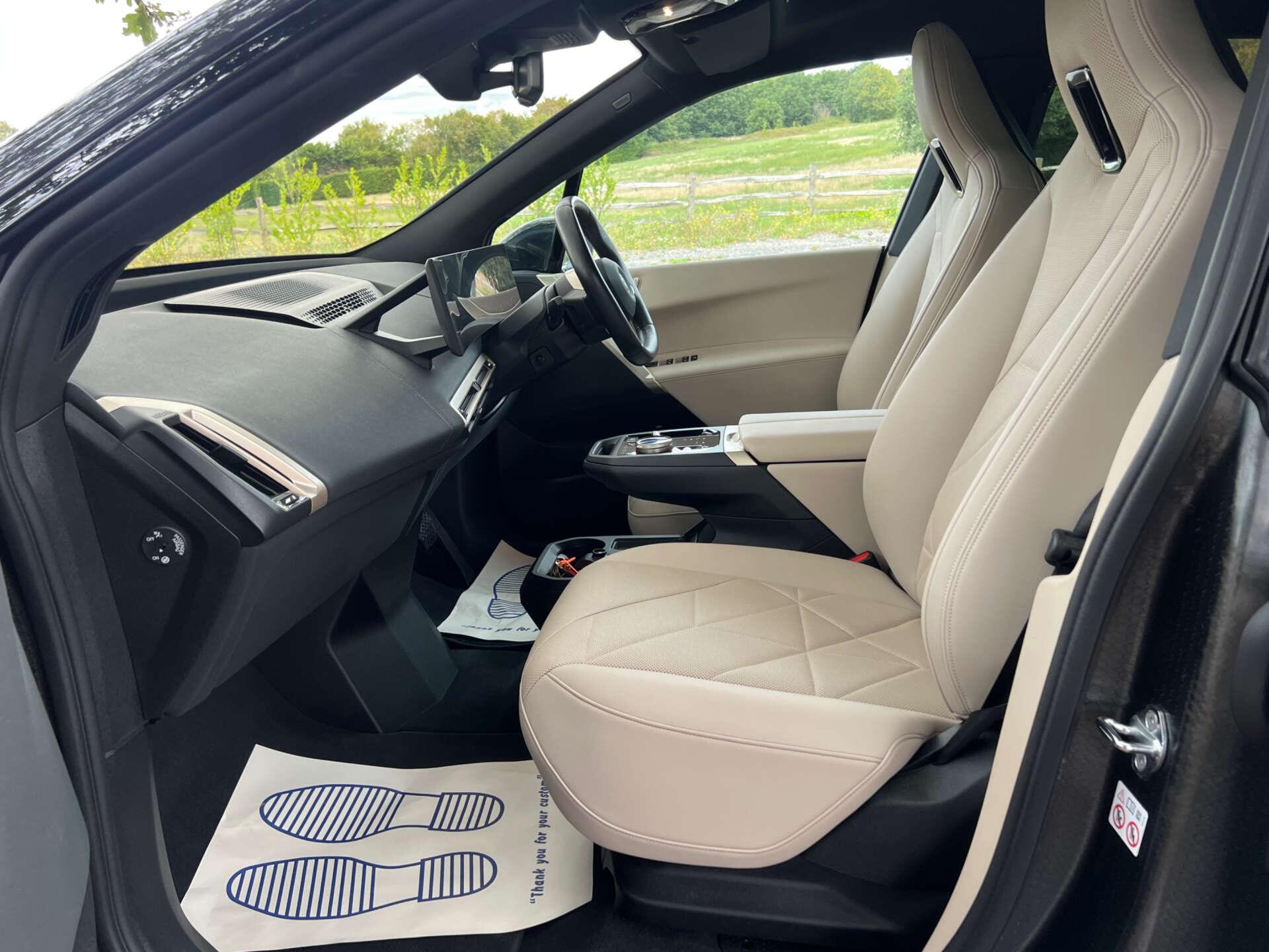 BMW iX view 44