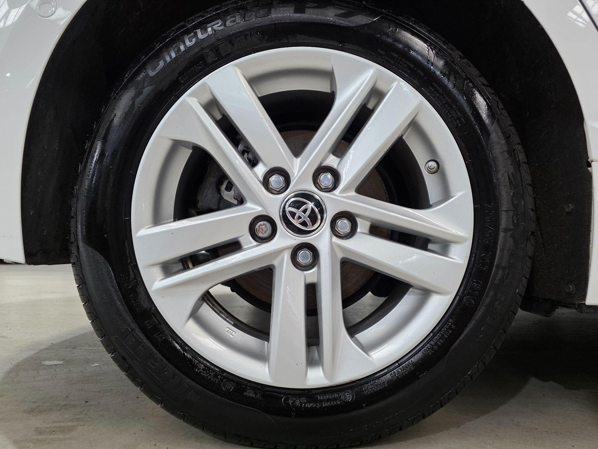 Toyota Corolla view 26