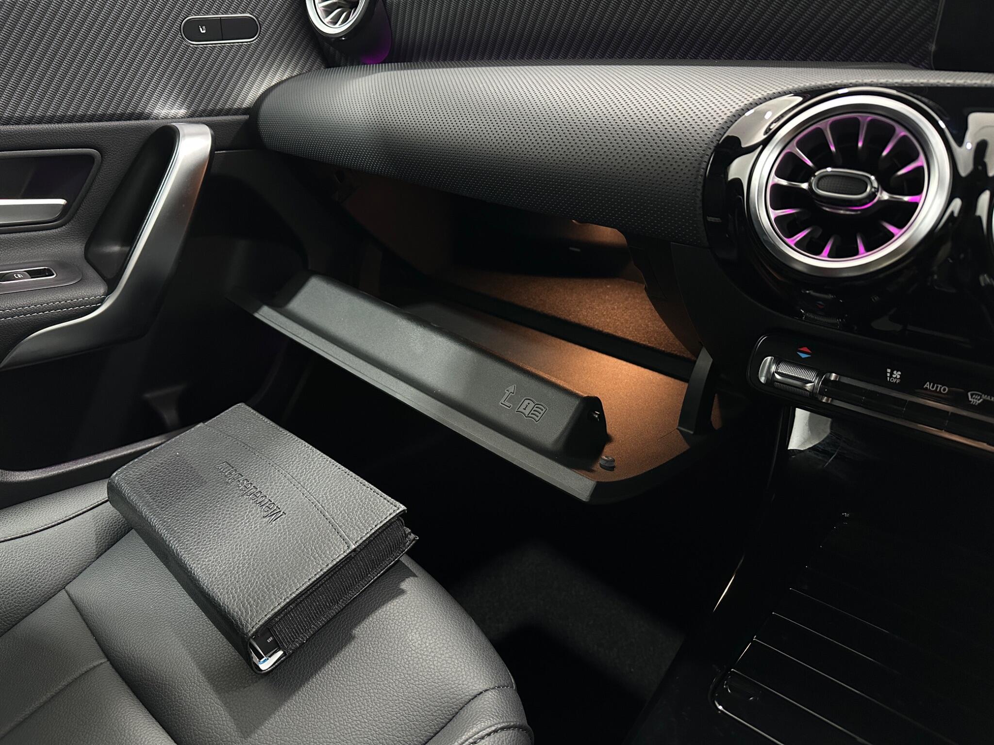 Mercedes-Benz A-Class view 28