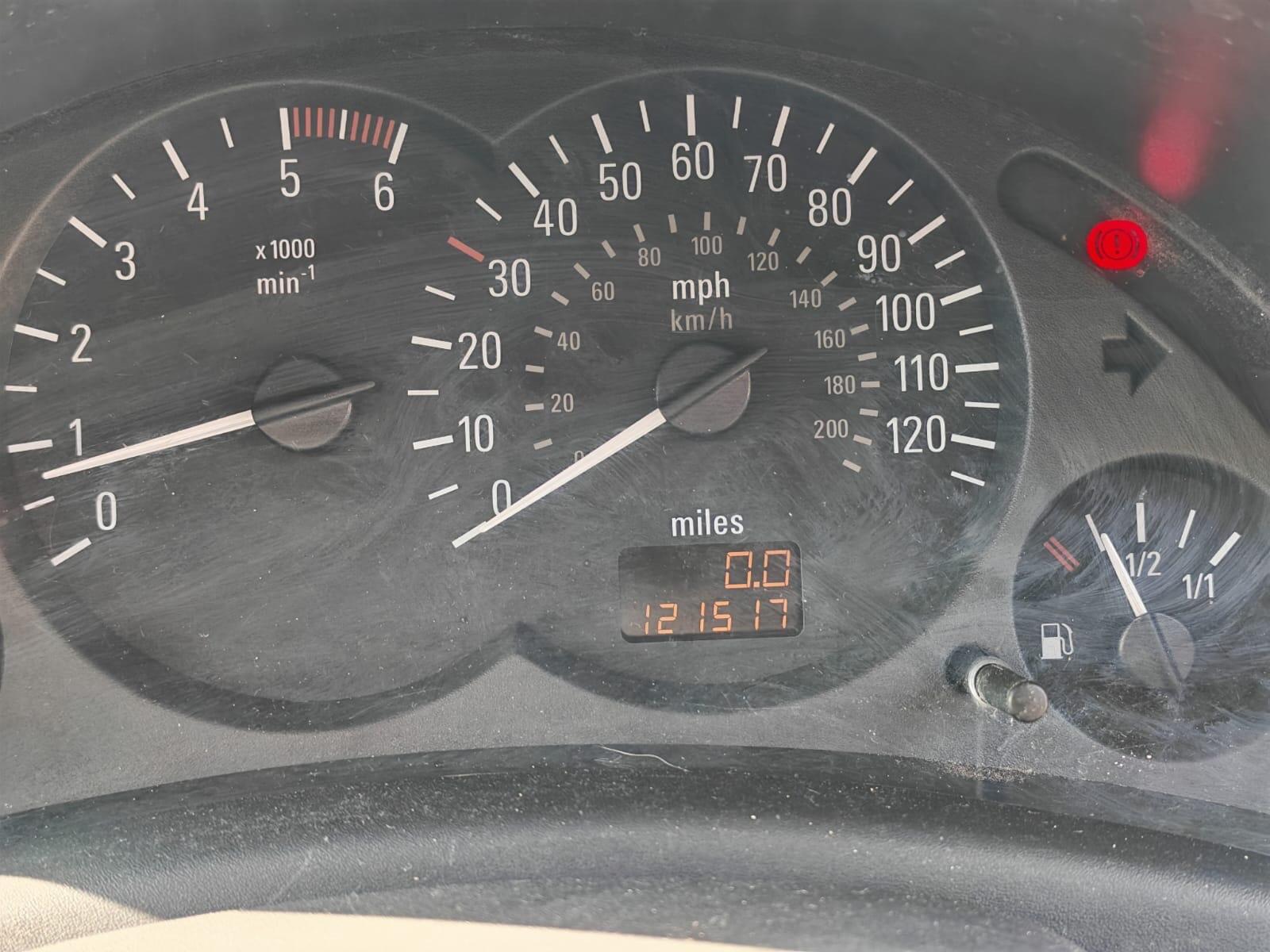 Vauxhall Combo view 12