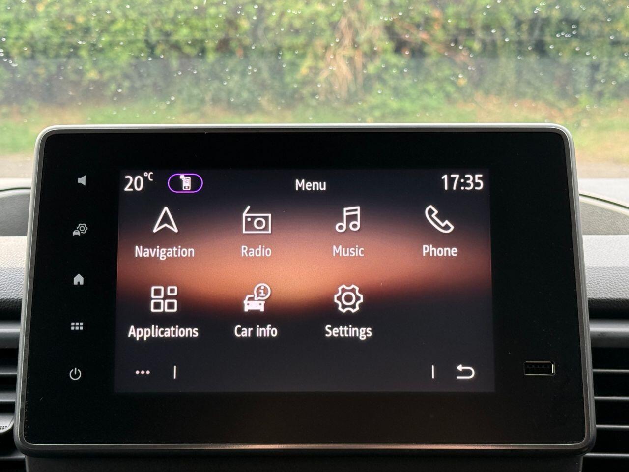 Renault Trafic view 27