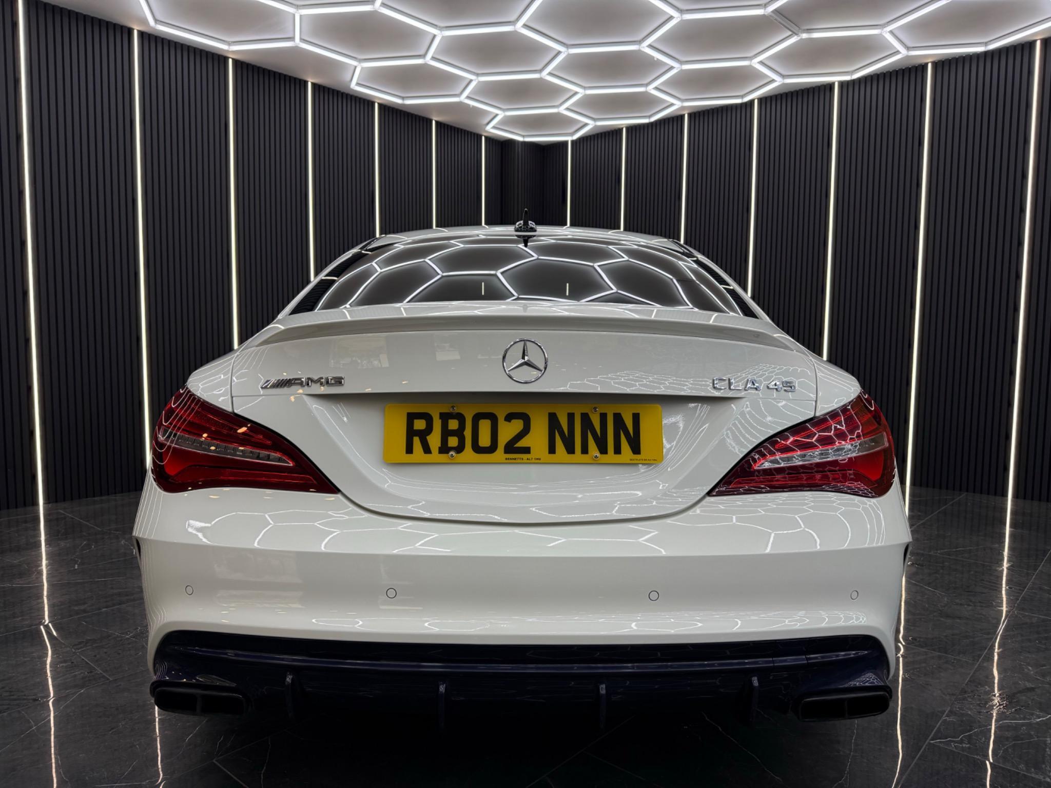 Mercedes-Benz Cla view 9