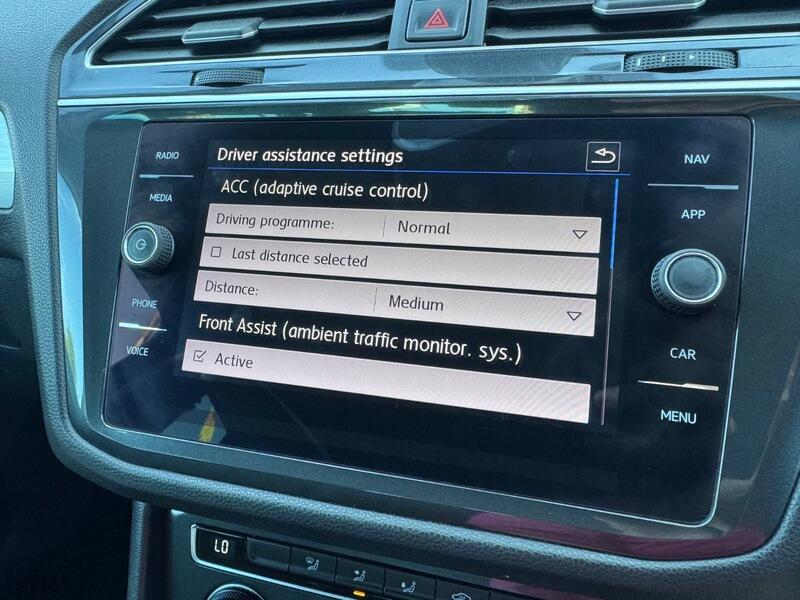 Volkswagen Tiguan view 28