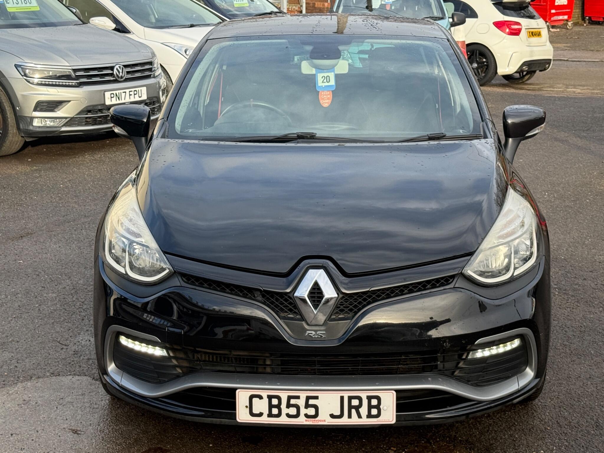 Renault Clio - Image 10