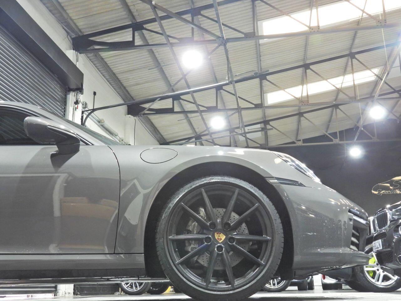 Porsche 911 view 2