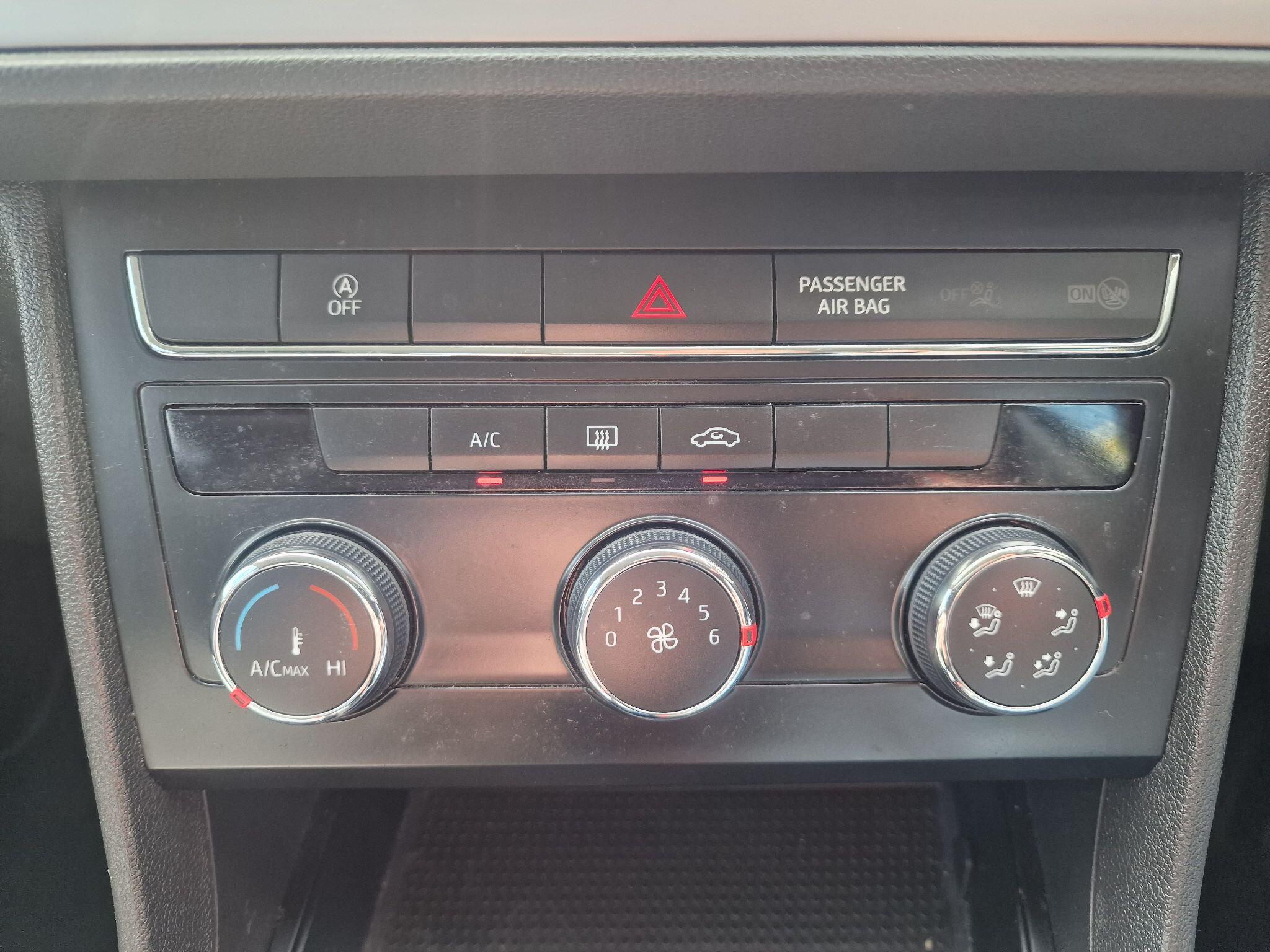 Seat Leon view 53