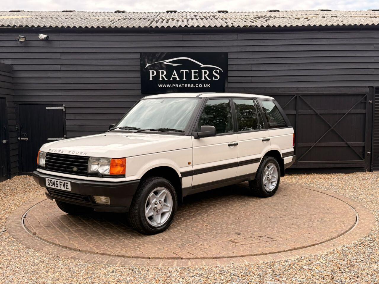 Land Rover Range Rover view 2