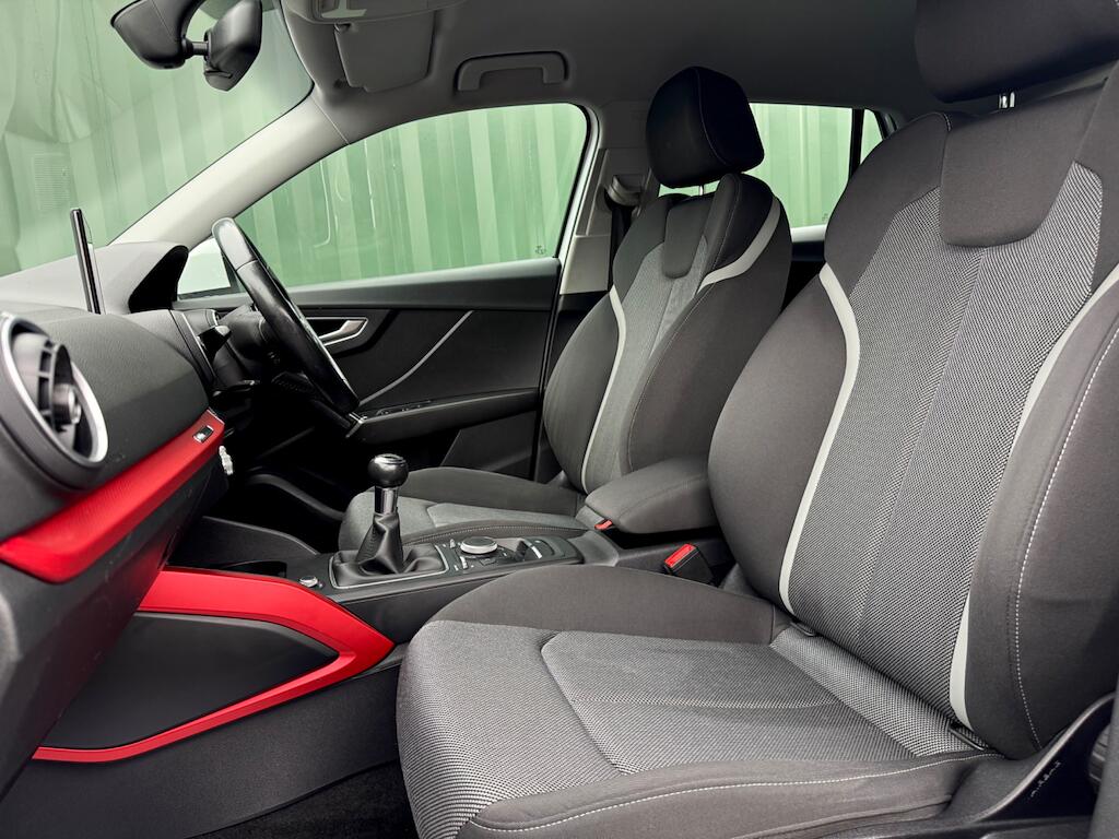 Audi Q2 view 21