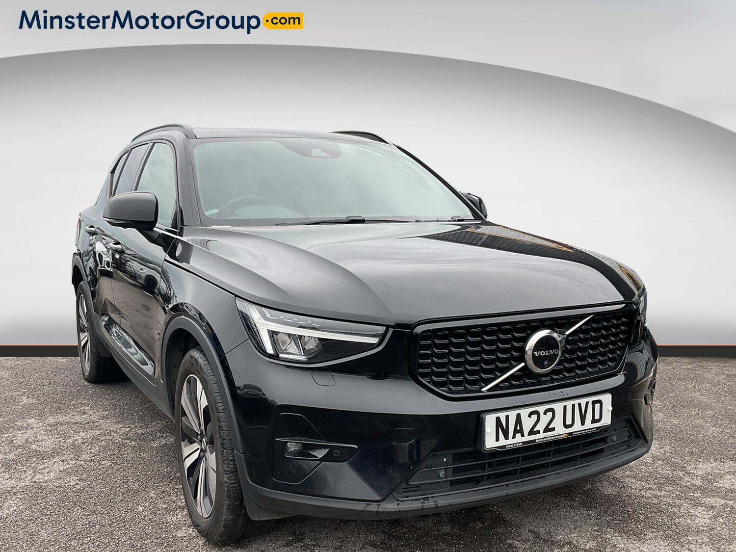 2022 Volvo XC40 in Black for sale