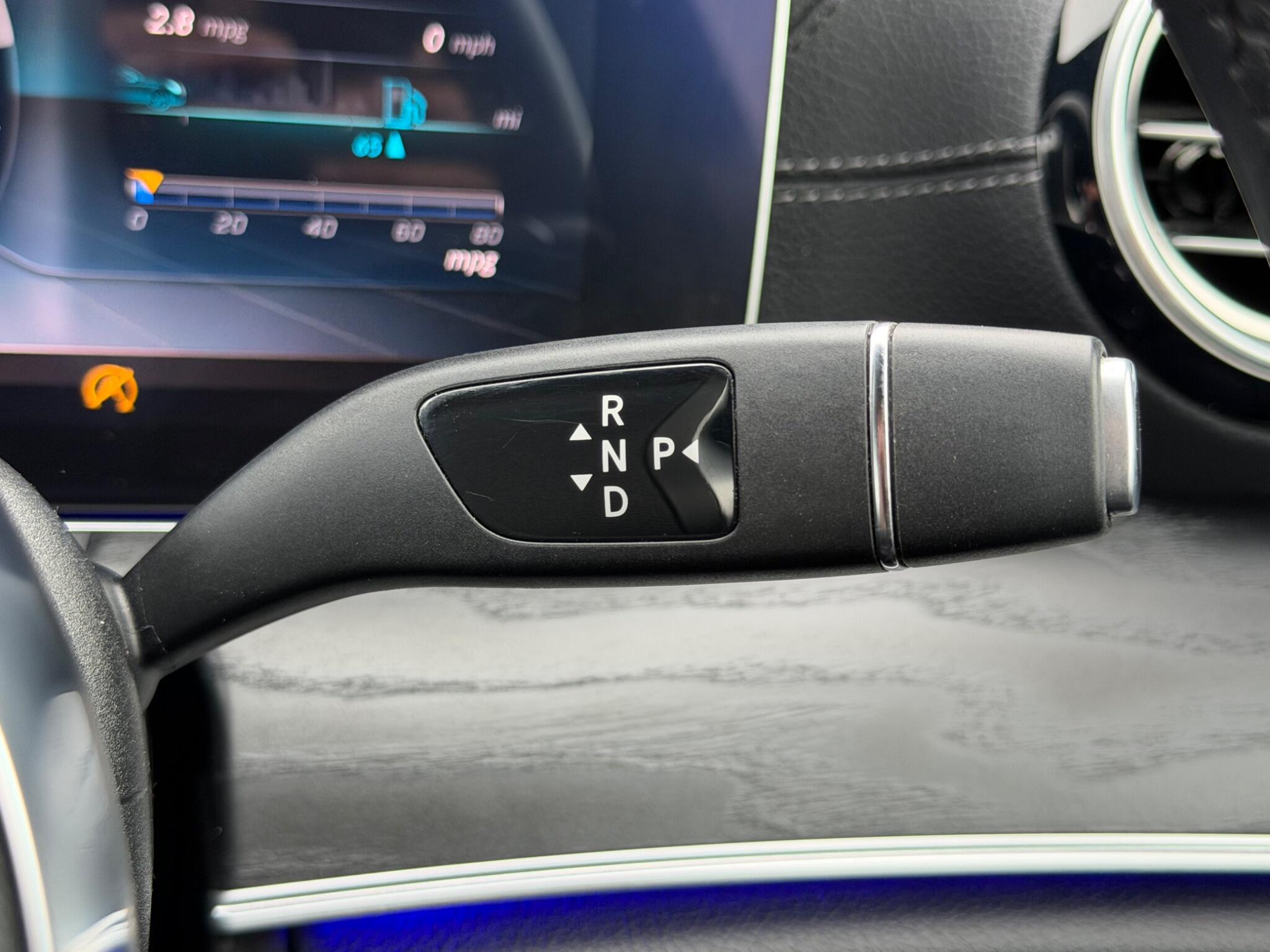Mercedes-Benz E-Class view 48