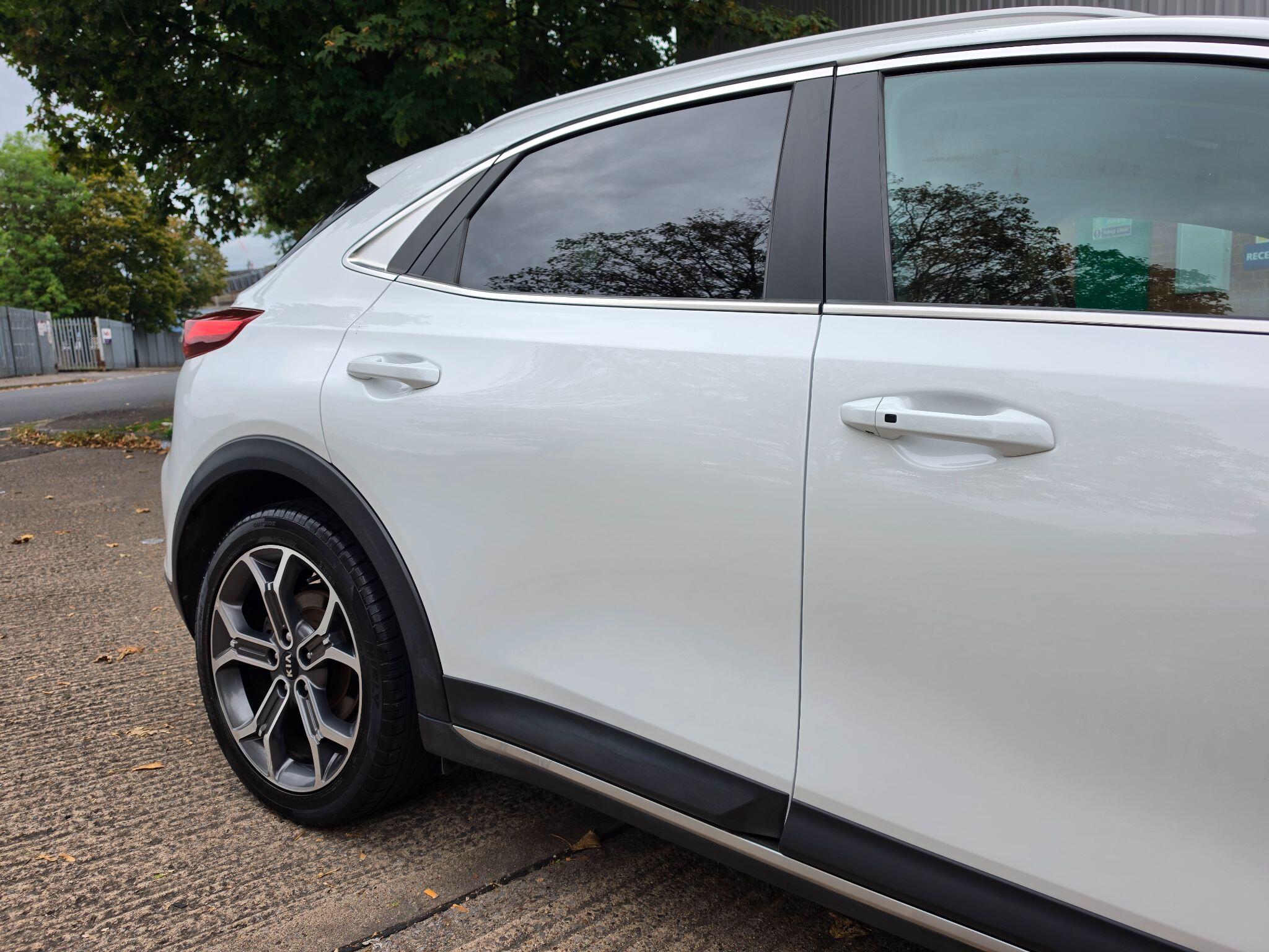 Kia Xceed view 2