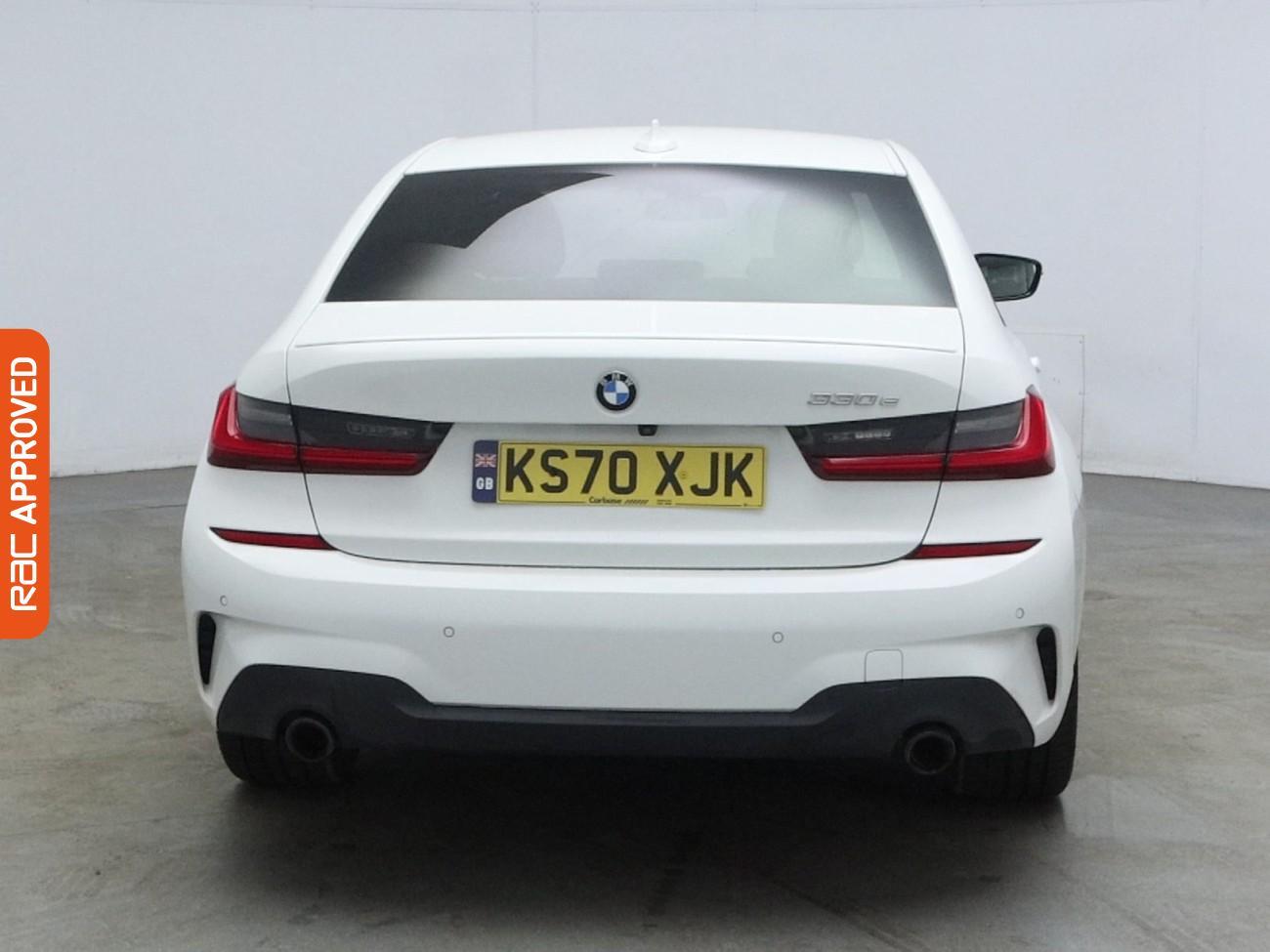 BMW 3 Series view 9
