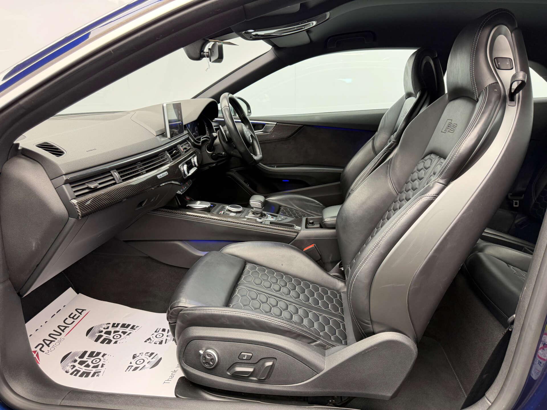 Audi RS5 view 16
