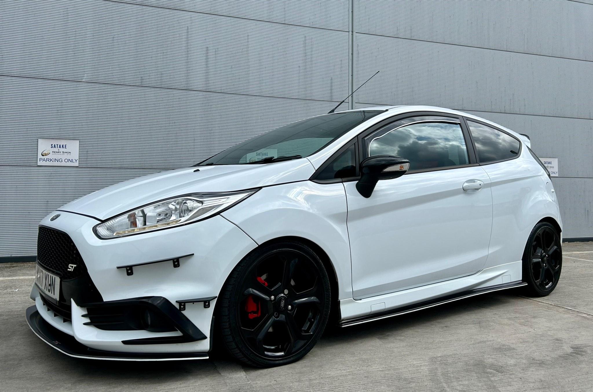 Ford Fiesta view 4