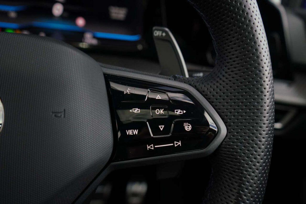 Volkswagen Golf view 38