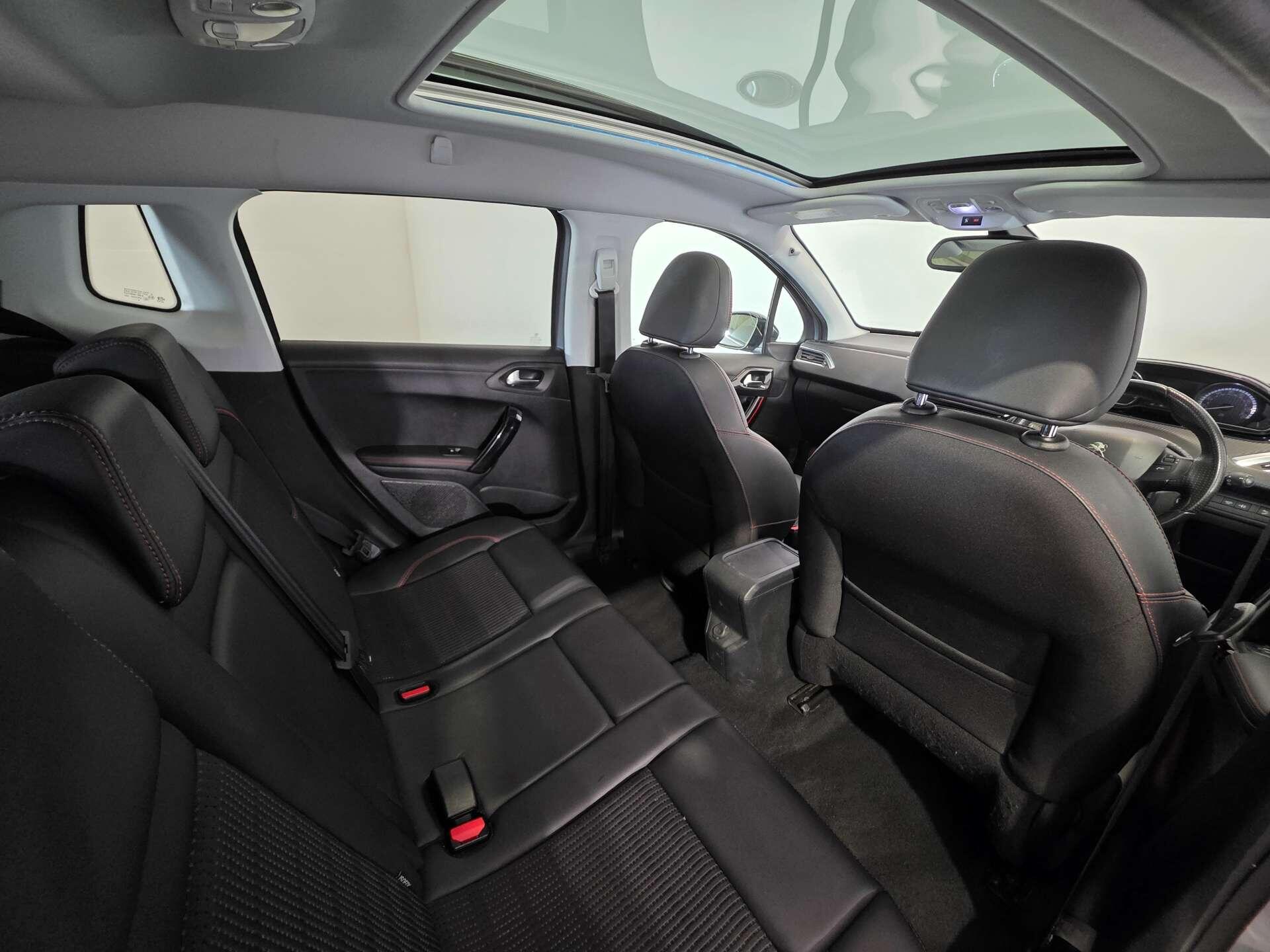 Peugeot 2008 view 41