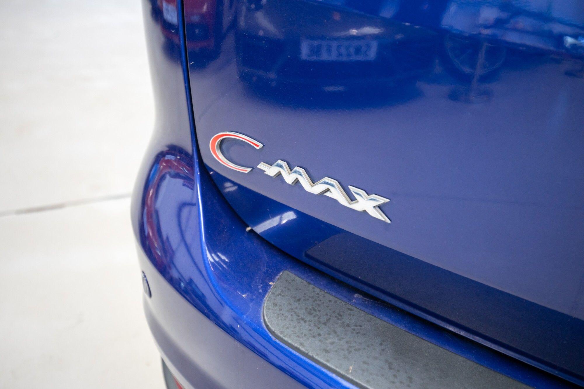 Ford C-Max view 7