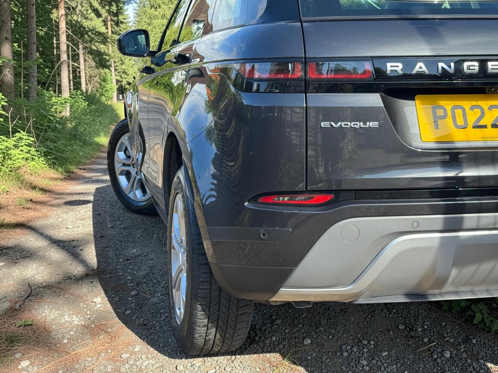 Land Rover Range Rover Evoque view 11