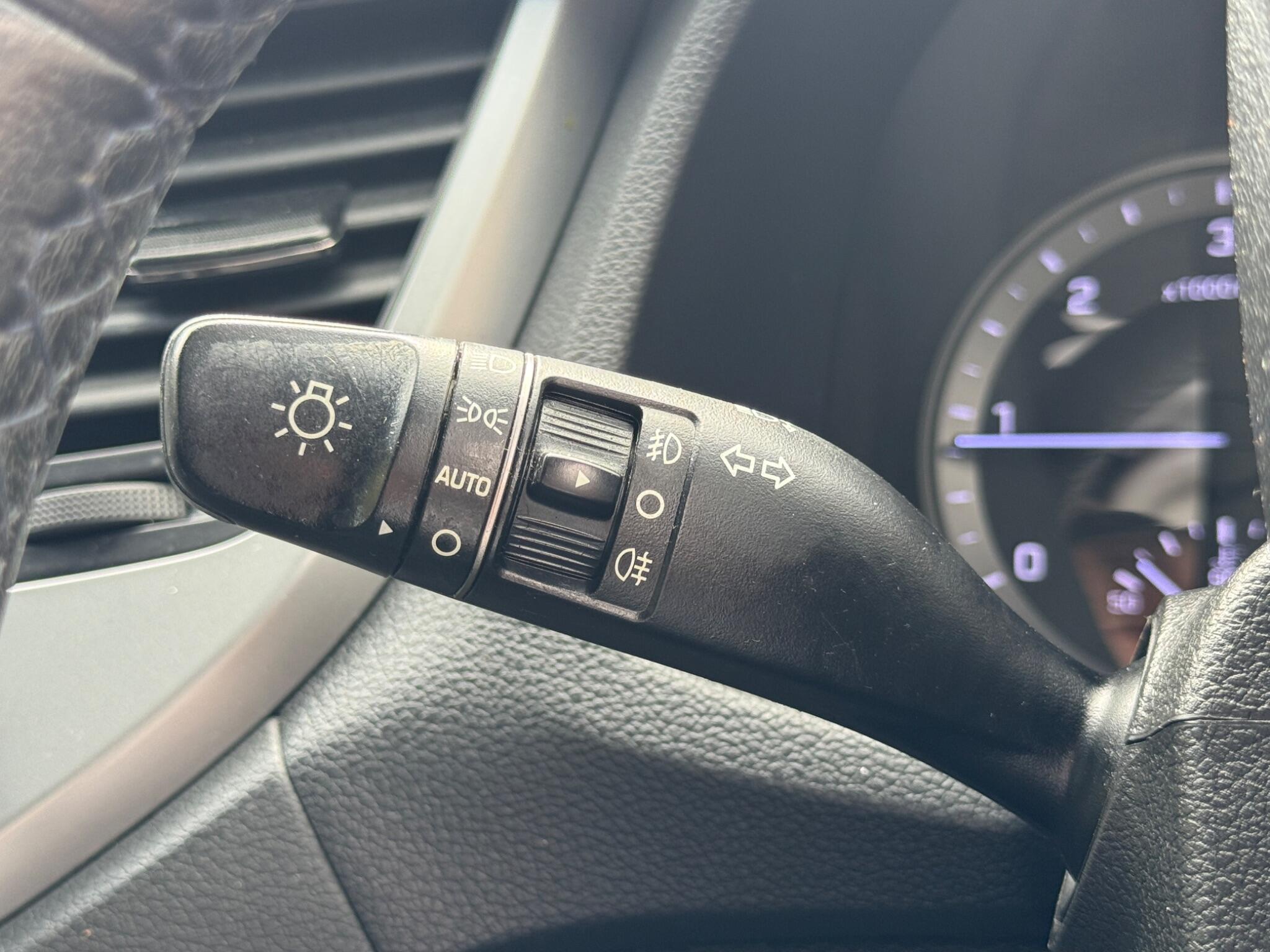 Hyundai TUCSON - Image 65