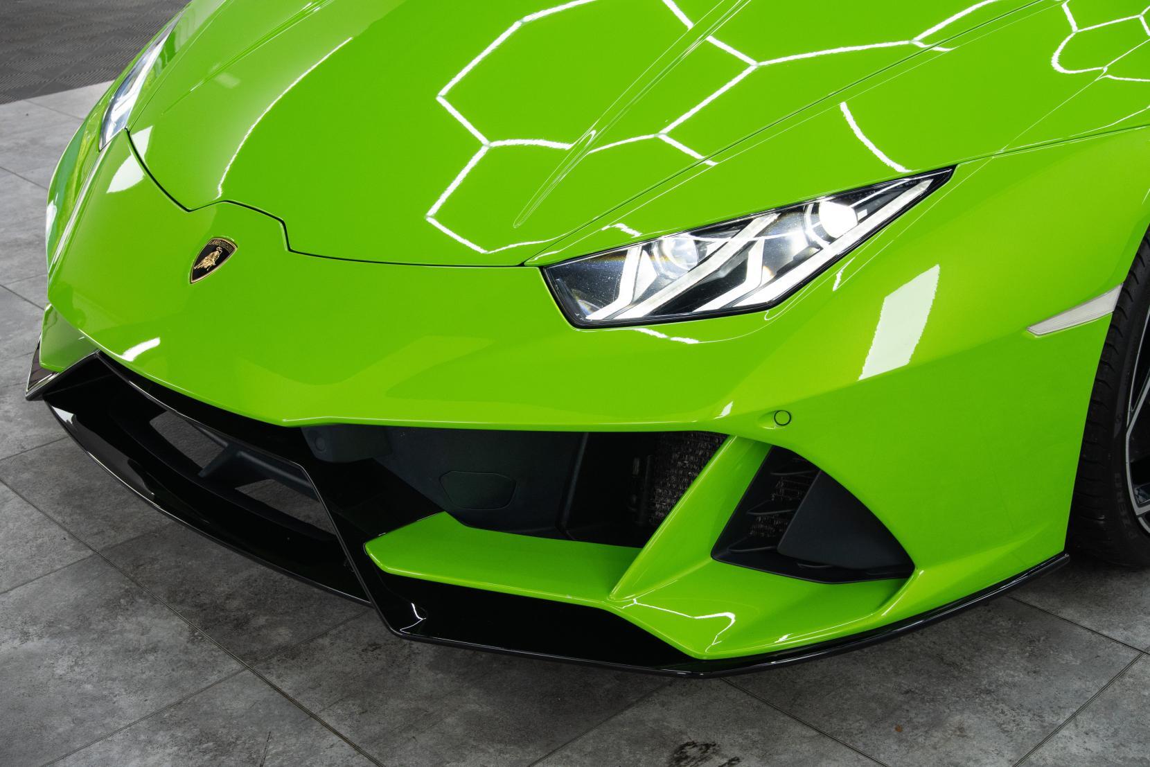 Lamborghini Huracan view 21