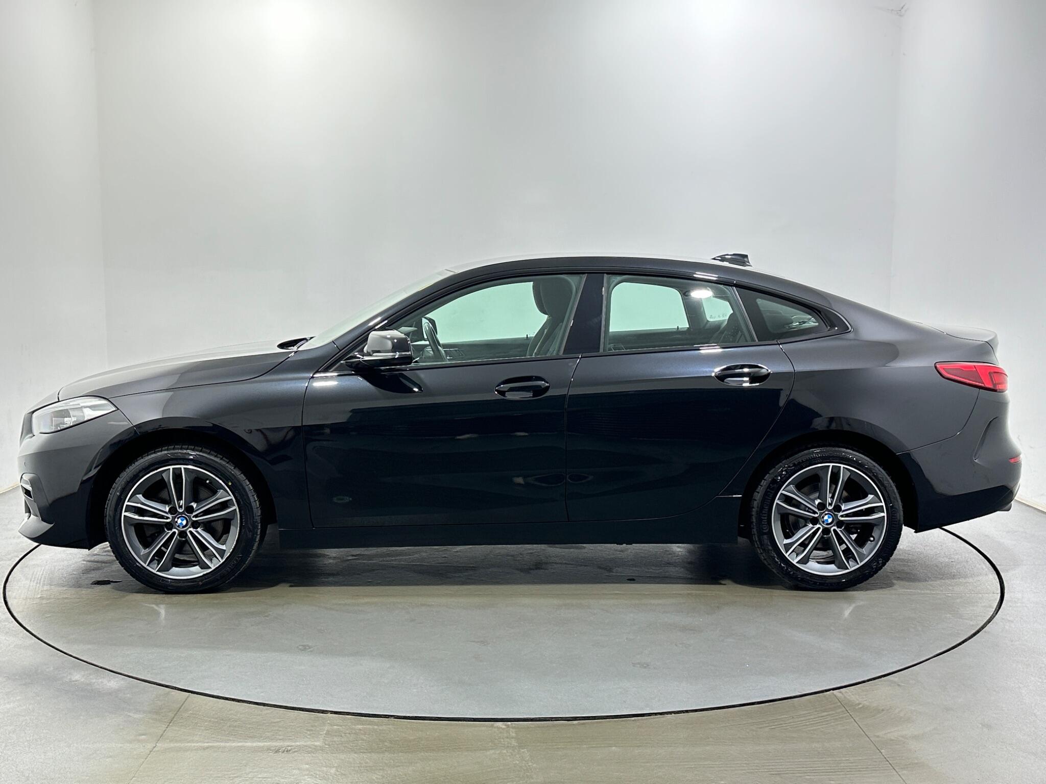 BMW 2 Series view 5