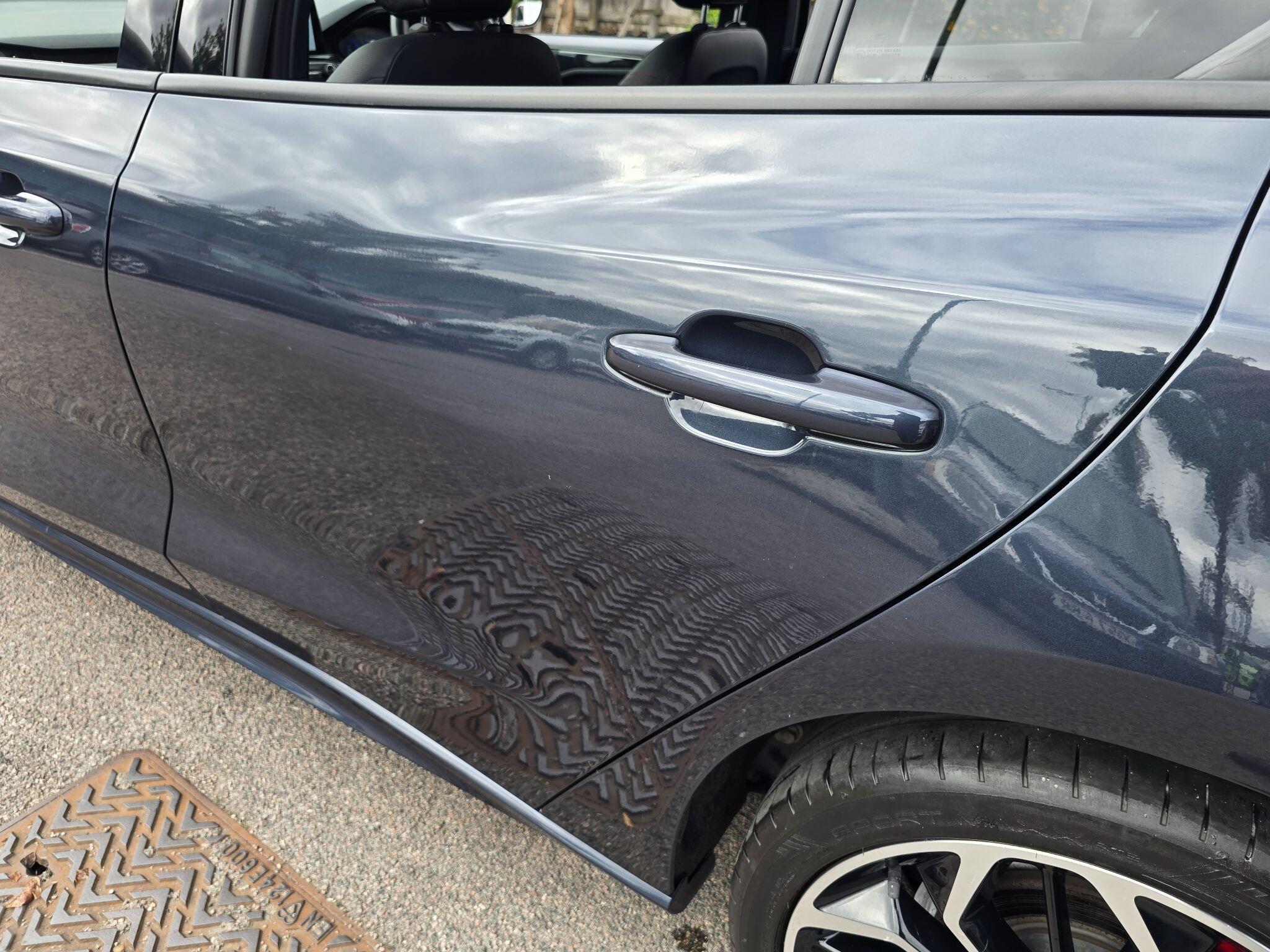 Ford Focus view 94