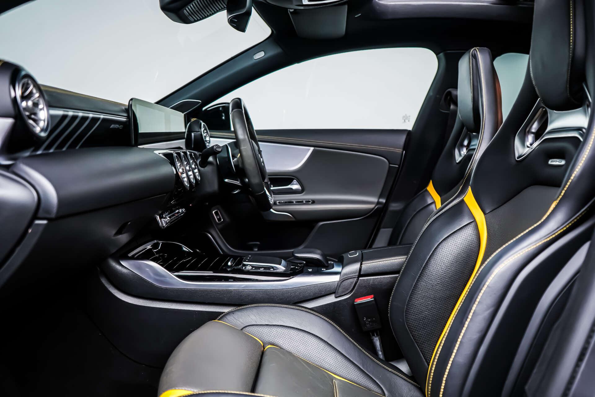 Mercedes-Benz Cla view 9