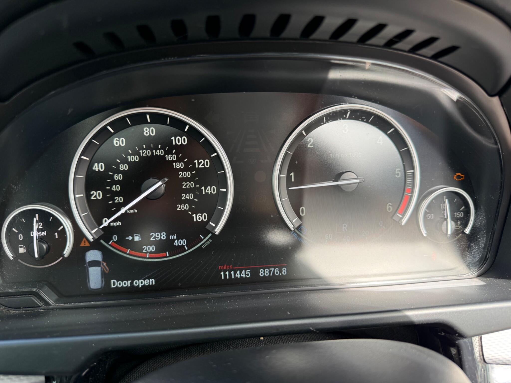 BMW X5 view 10