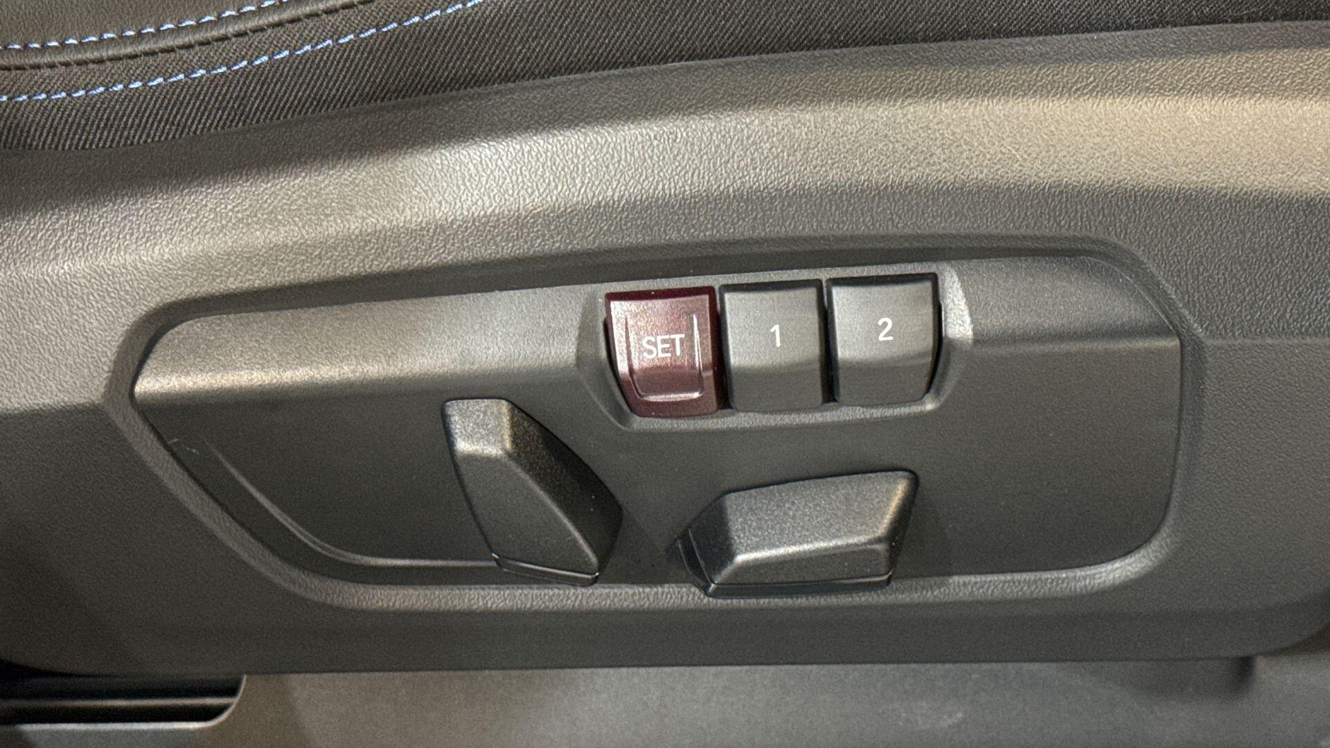 BMW X1 view 24