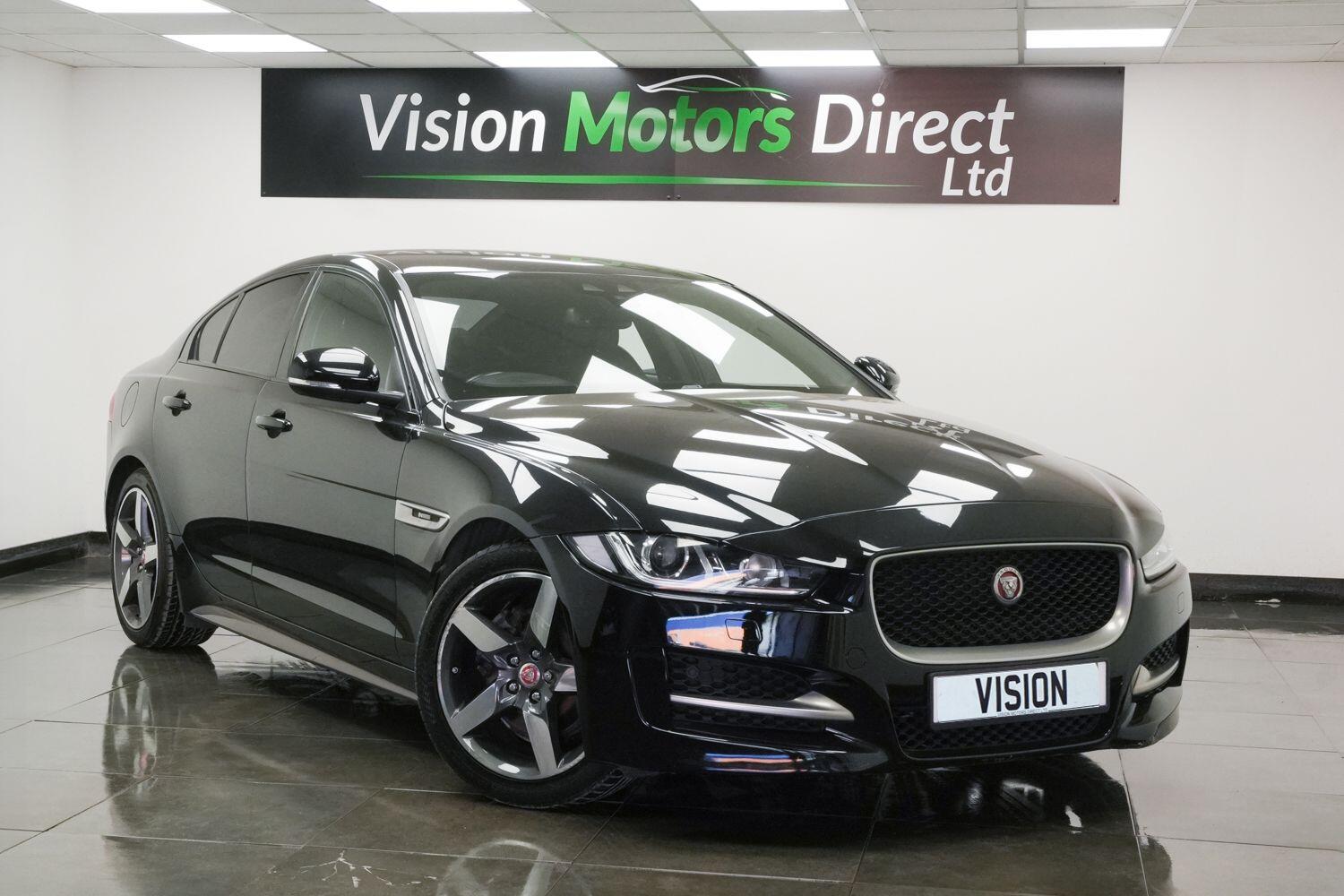 Jaguar Xe main image